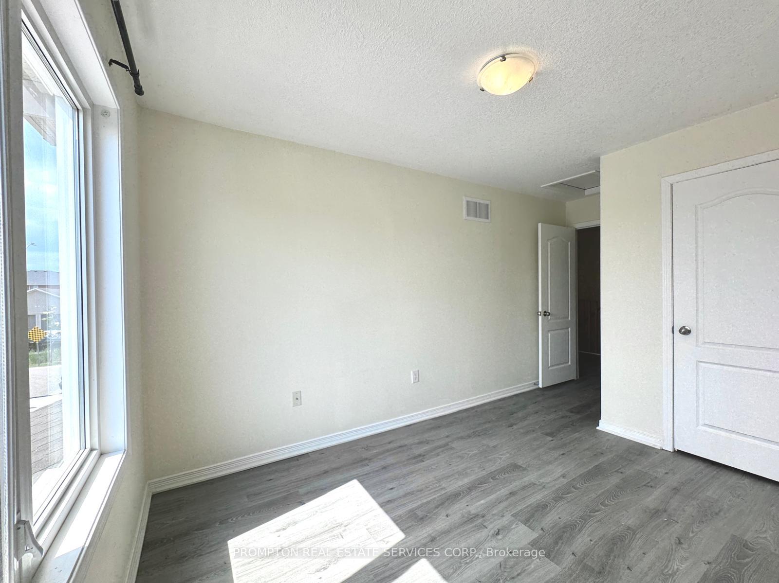 Photo 26 of Unit 21, 75 Prince William Way, Barrie, Innis-Shore — HOMEH