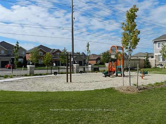 Photo 35 of Unit 21, 75 Prince William Way, Barrie, Innis-Shore — HOMEH