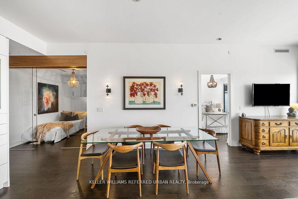 Photo 5 of Unit 1015, 3018 Yonge Street, Toronto, Lawrence Park South — HOMEH