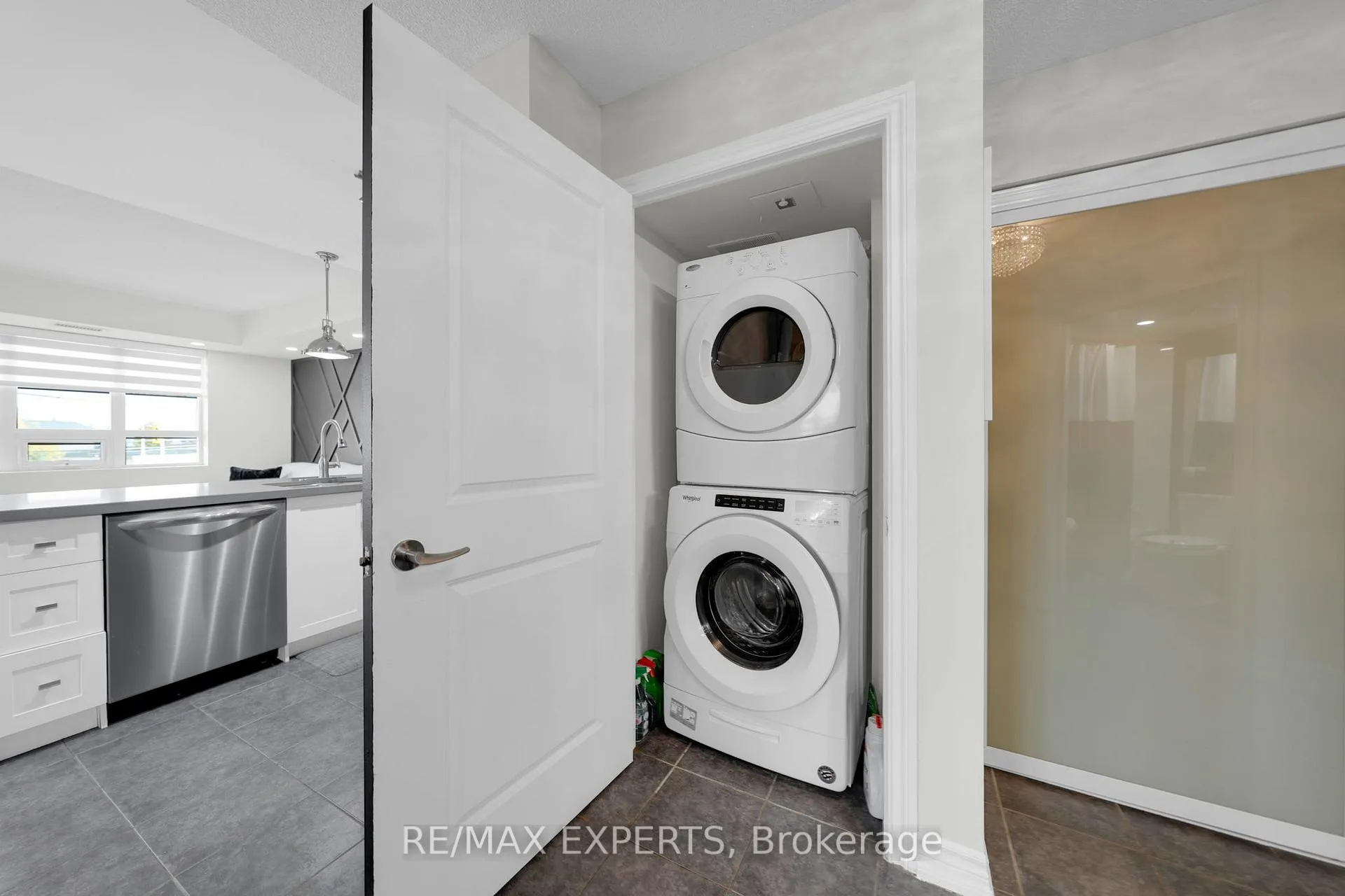Photo 21 of Unit 205, 7730 Kipling Avenue, Vaughan, Vaughan Grove — HOMEH