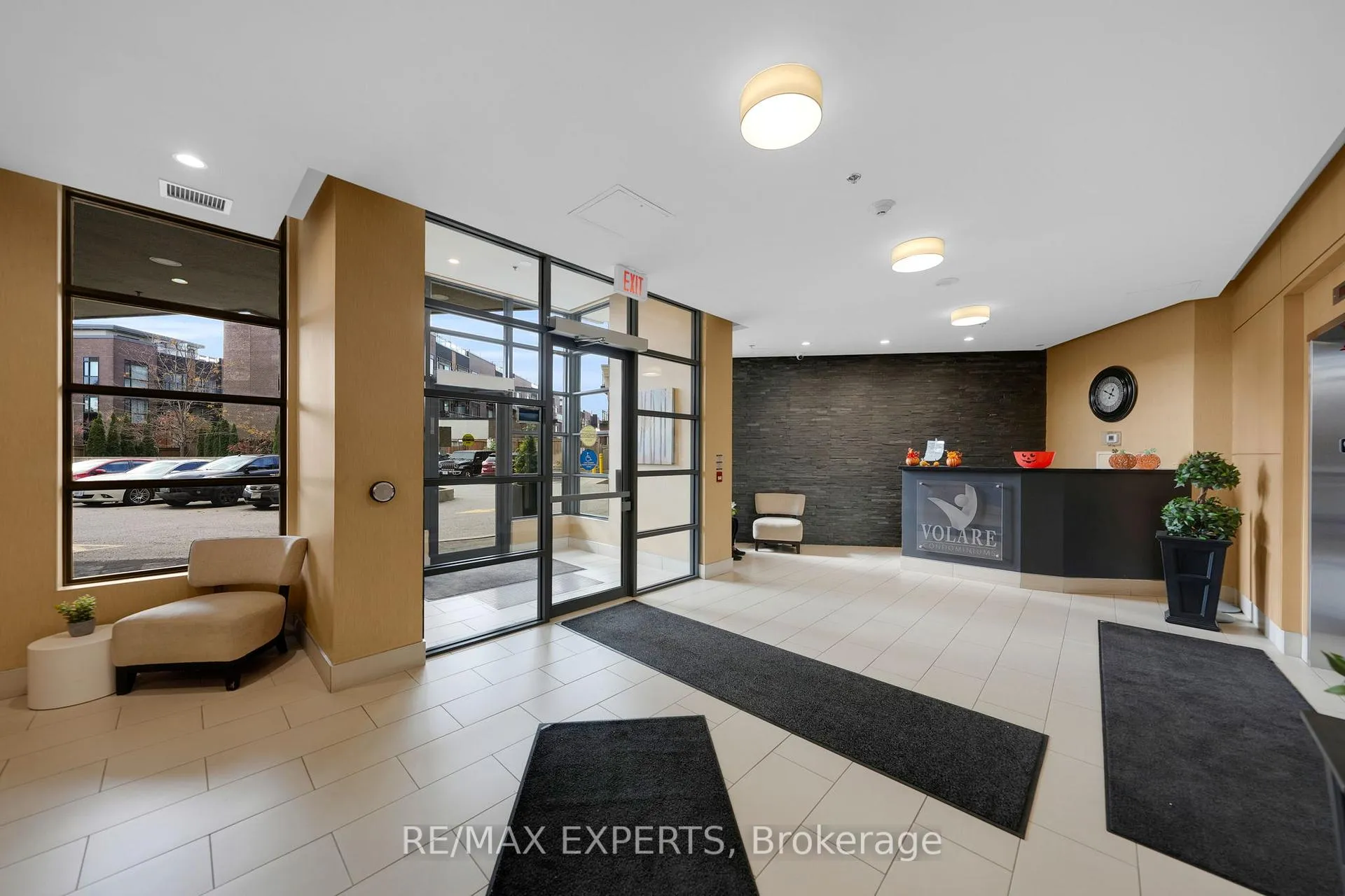 Photo 26 of Unit 205, 7730 Kipling Avenue, Vaughan, Vaughan Grove — HOMEH
