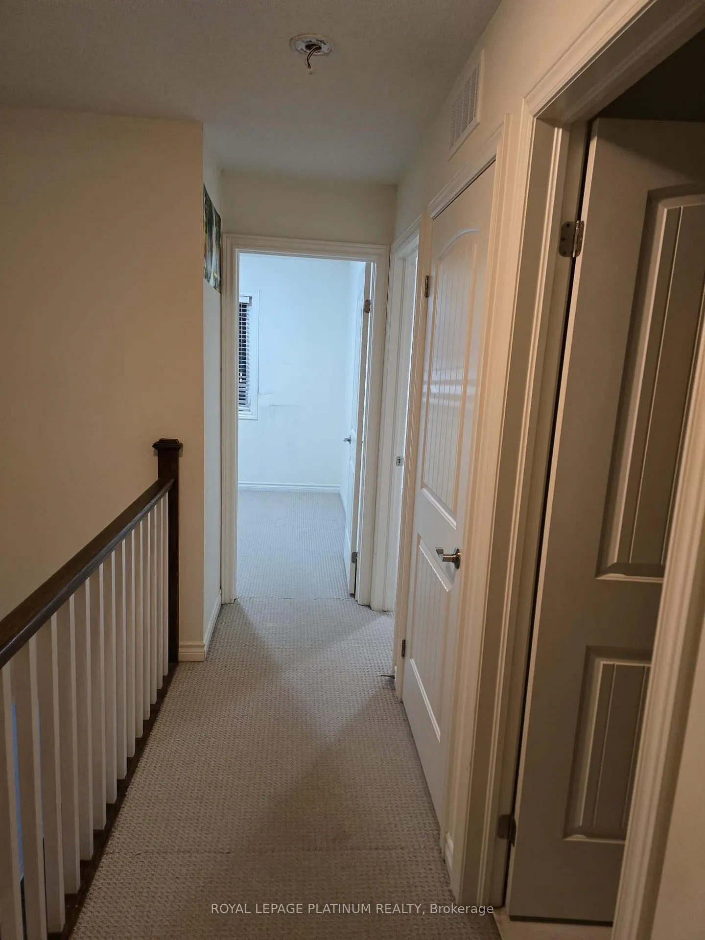 Photo 8 of 21 Arlington Crescent, Guelph, Pineridge/Westminster Woods — HOMEH