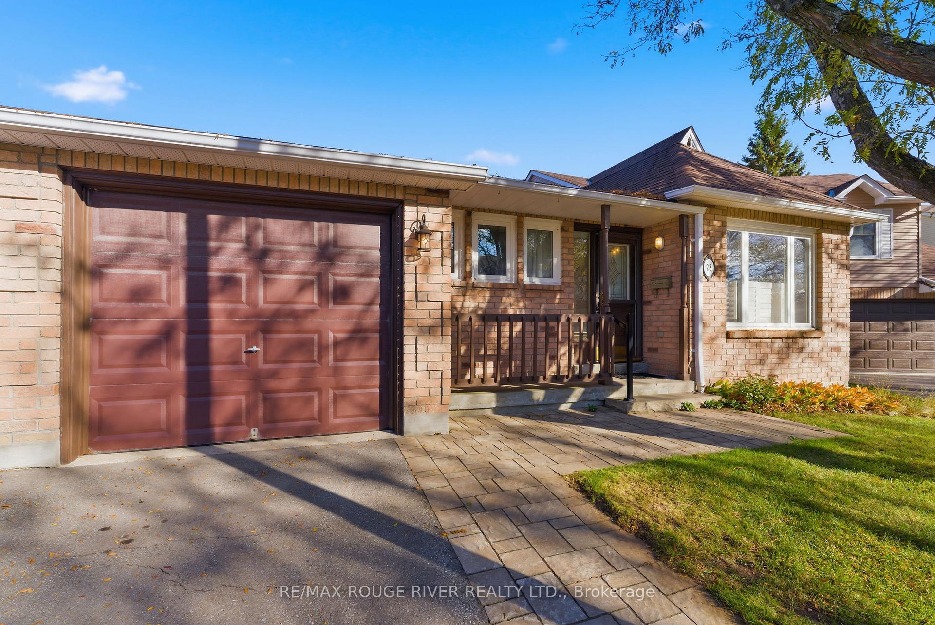 Photo 1 of 28 Adams Court, Uxbridge — HOMEH