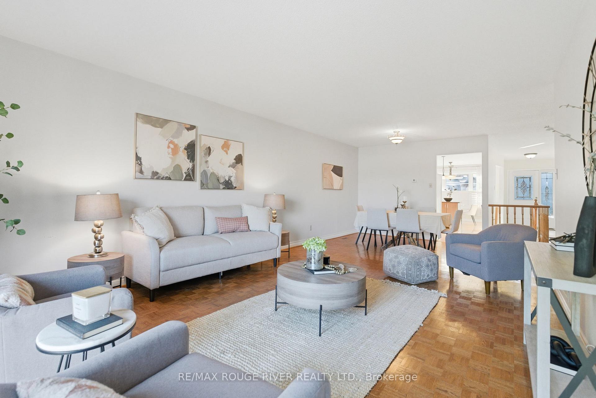 Photo 12 of 28 Adams Court, Uxbridge — HOMEH