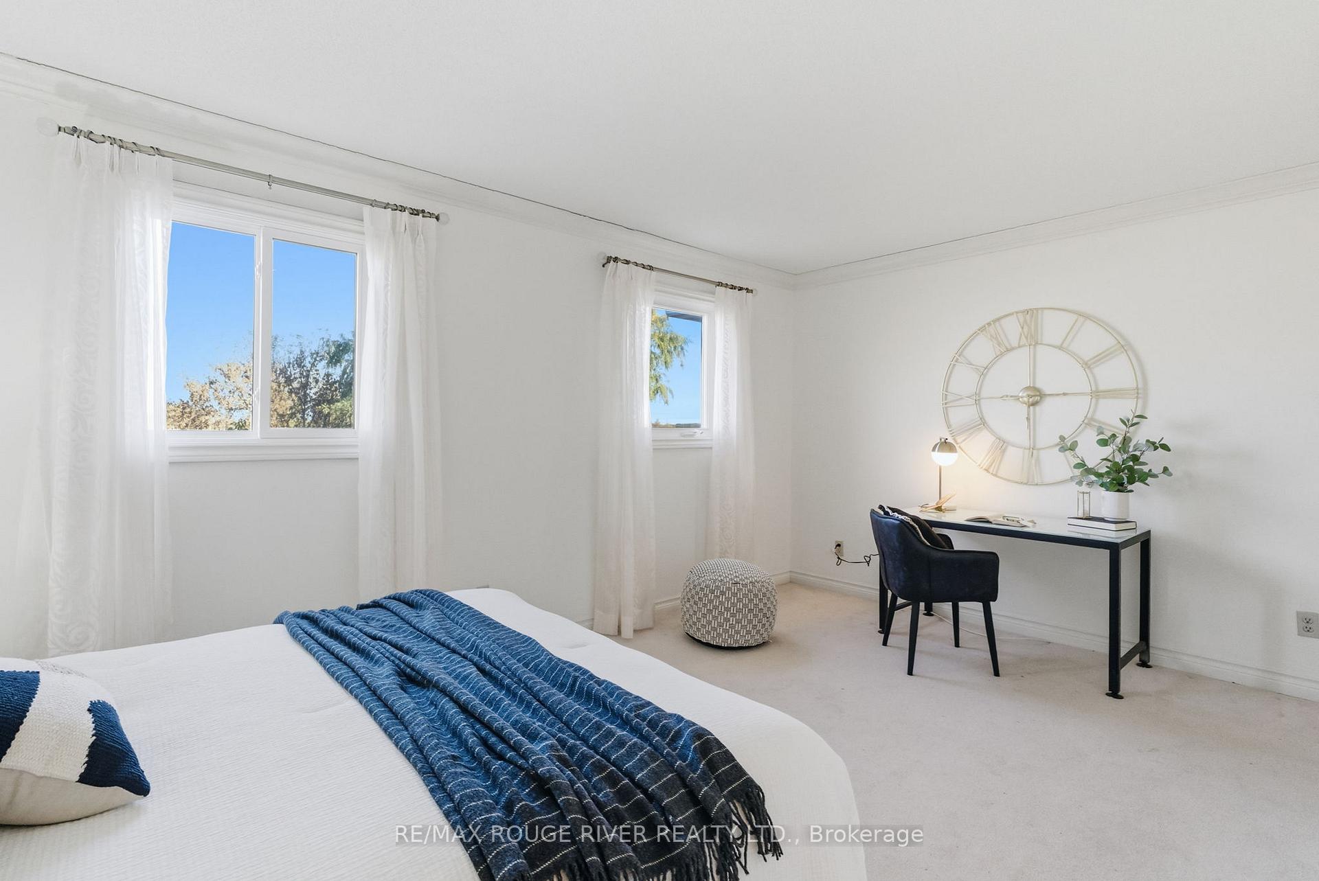 Photo 15 of 28 Adams Court, Uxbridge — HOMEH
