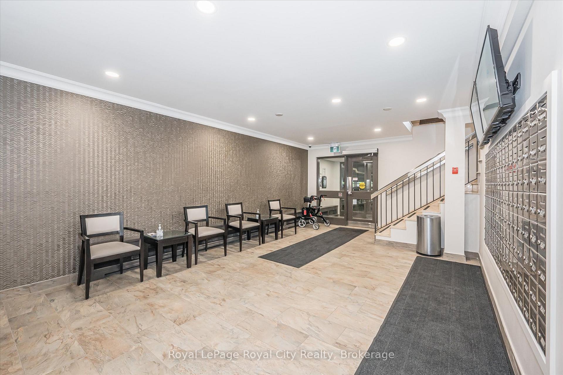 Photo 15 of Unit 505, 19 Woodlawn Road E, Guelph, Riverside Park — HOMEH
