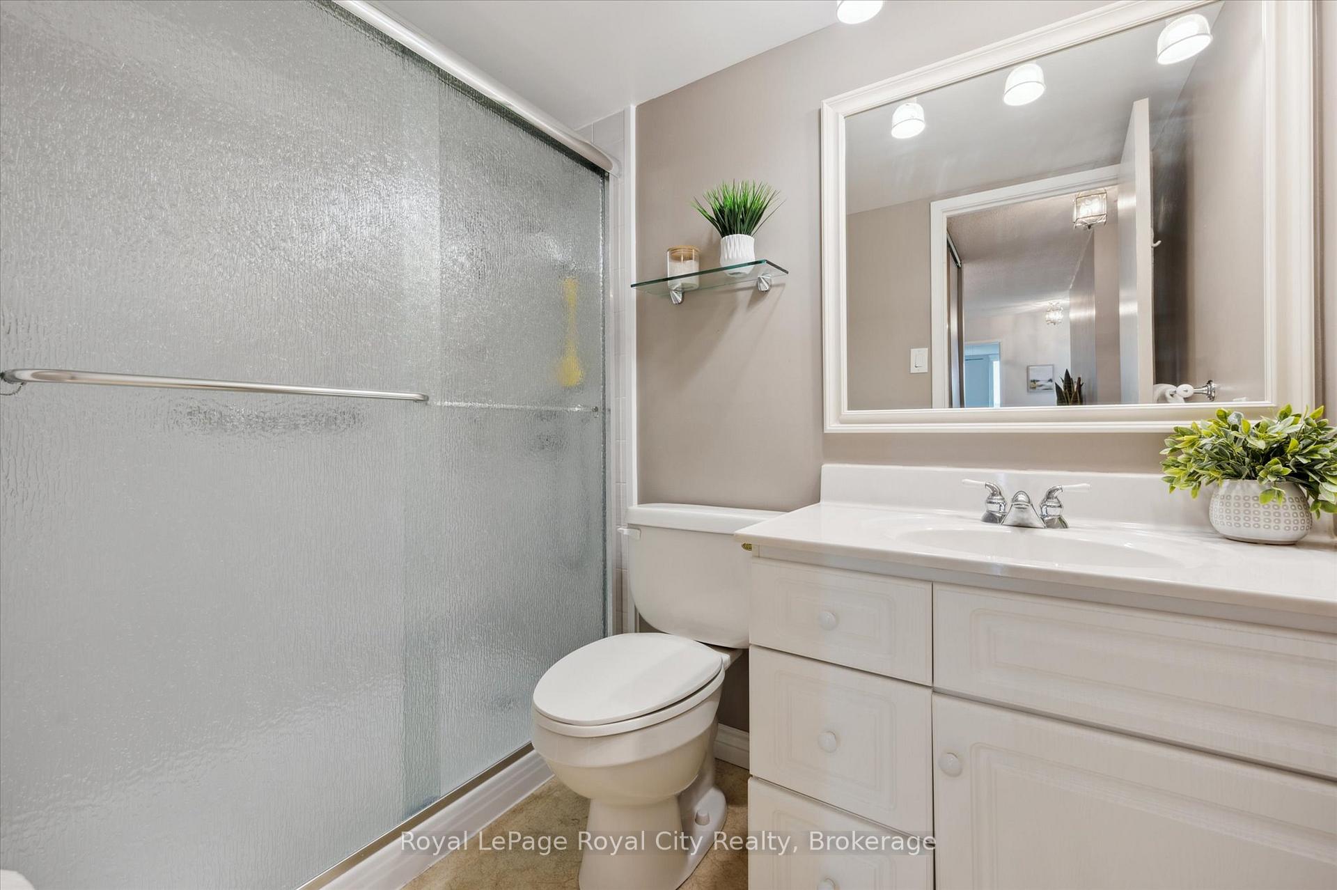 Photo 40 of Unit 505, 19 Woodlawn Road E, Guelph, Riverside Park — HOMEH