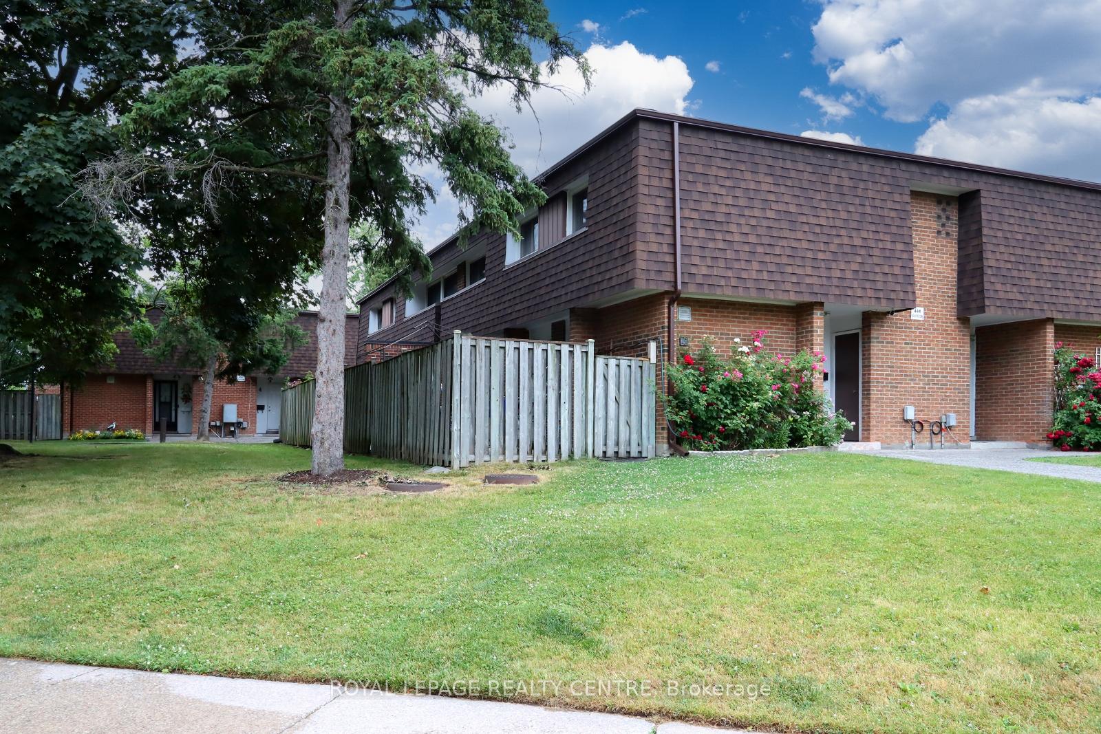 Front of Unit 11, 444 Silverstone Drive