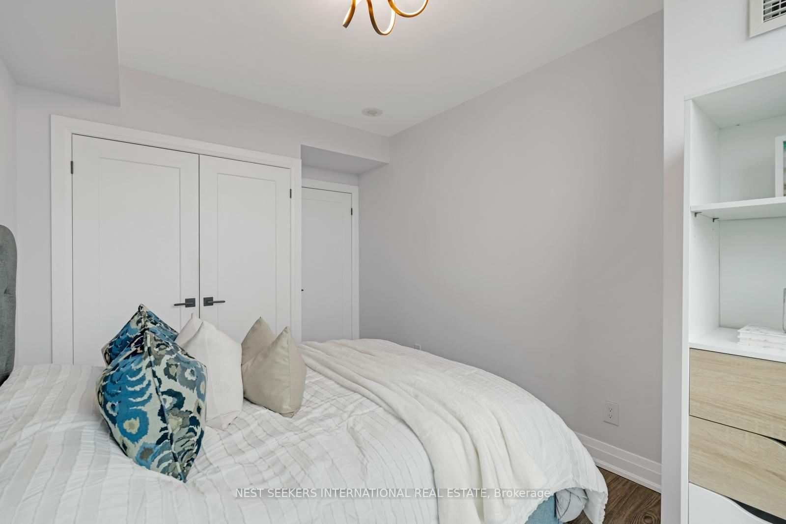 Photo 26 of Unit 701, 100 Promenade Circle, Vaughan, Brownridge — HOMEH