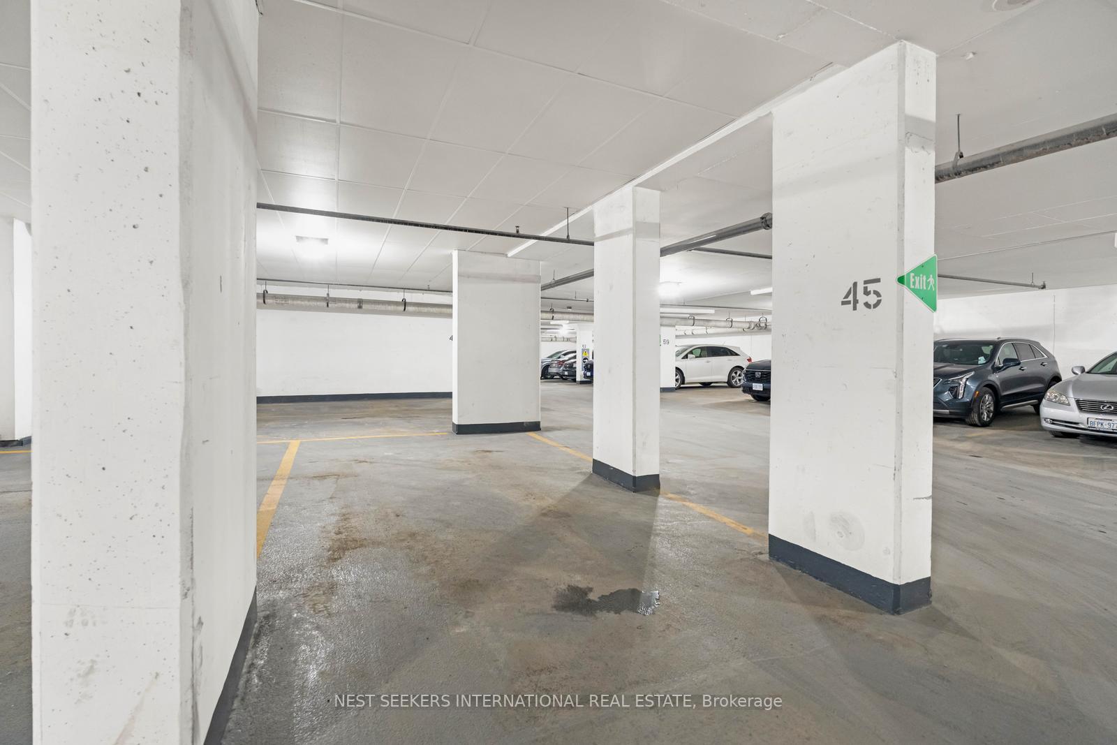 Photo 28 of Unit 701, 100 Promenade Circle, Vaughan, Brownridge — HOMEH