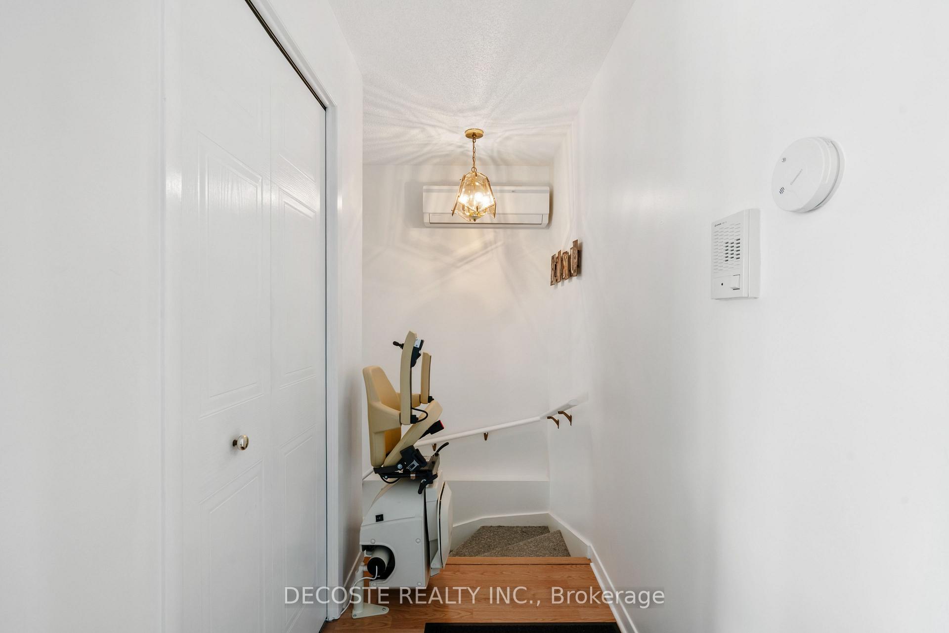 Photo 6 of Unit 12, 46 Tonia Street, North Glengarry, Alexandria — HOMEH