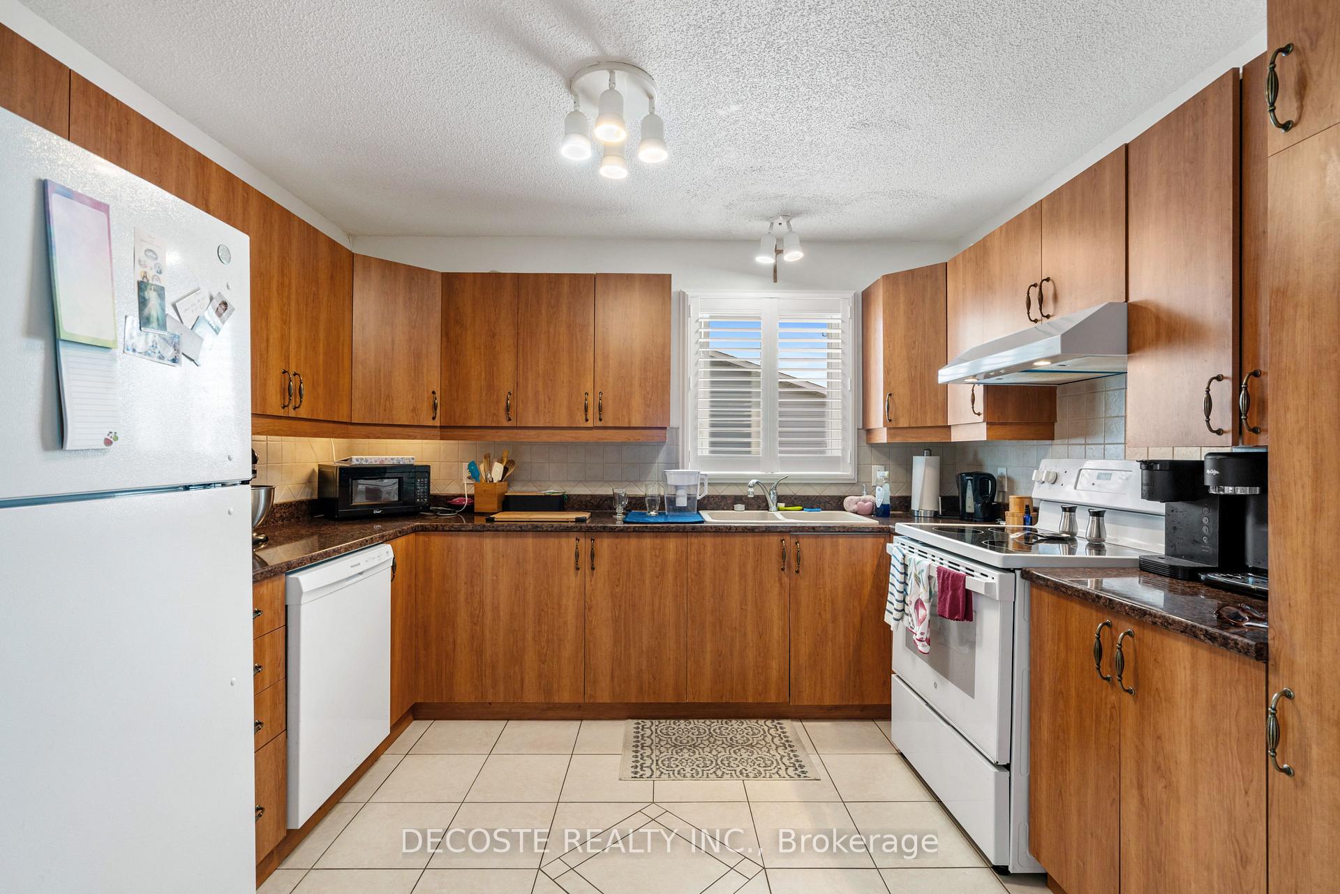 Photo 18 of Unit 12, 46 Tonia Street, North Glengarry, Alexandria — HOMEH