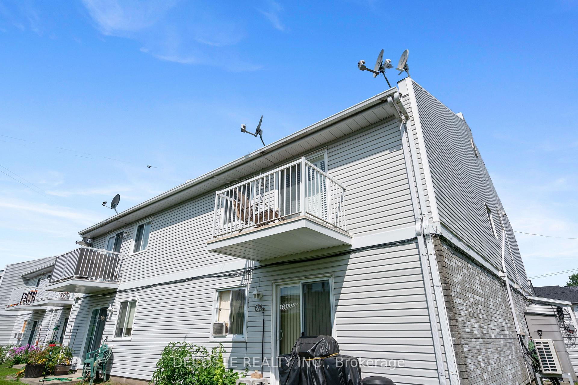 Photo 32 of Unit 12, 46 Tonia Street, North Glengarry, Alexandria — HOMEH