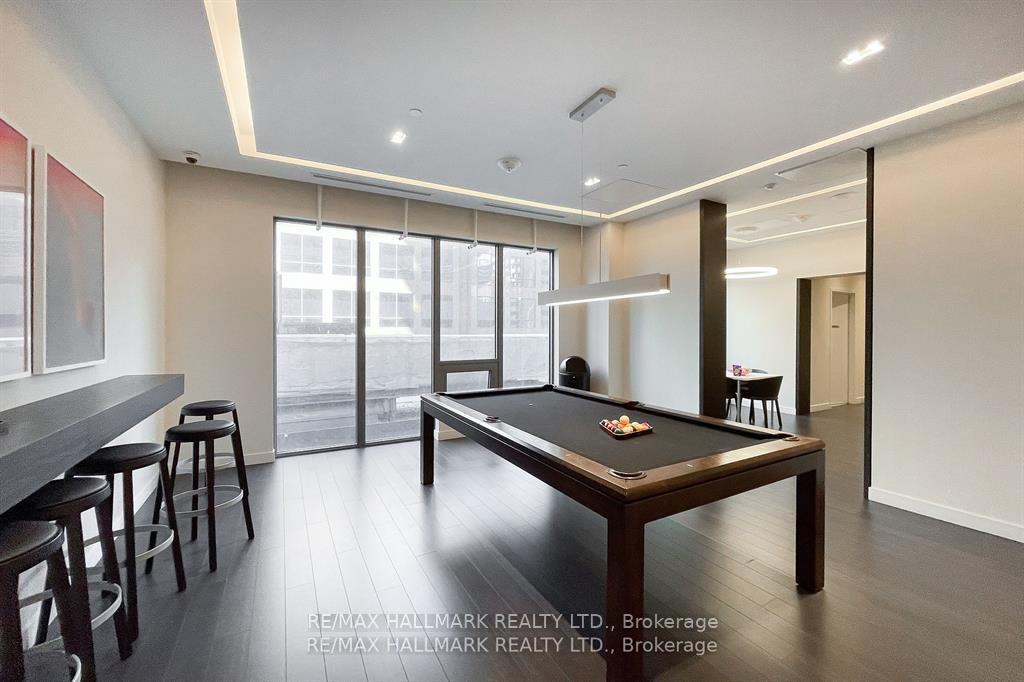 Photo 14 of Unit 4702, 2221 Yonge Street, Toronto, Mount Pleasant West — HOMEH