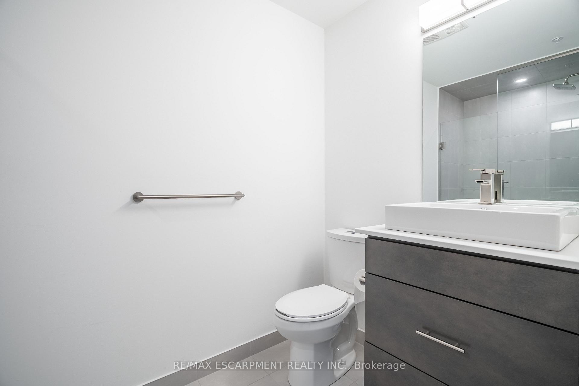 Photo 10 of Unit 801, 16 Concord Place, Grimsby, Grimsby Beach — HOMEH