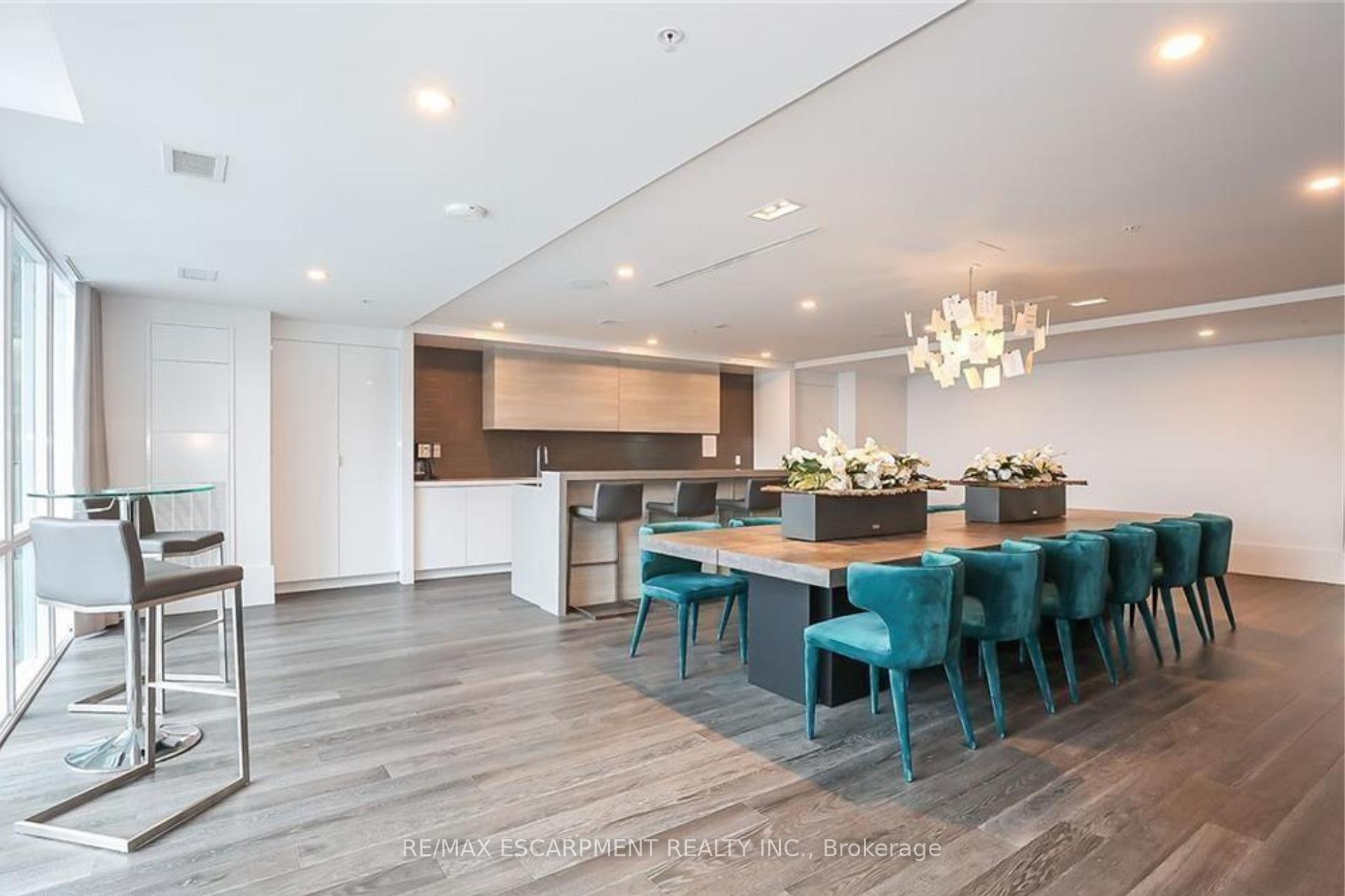Photo 14 of Unit 801, 16 Concord Place, Grimsby, Grimsby Beach — HOMEH