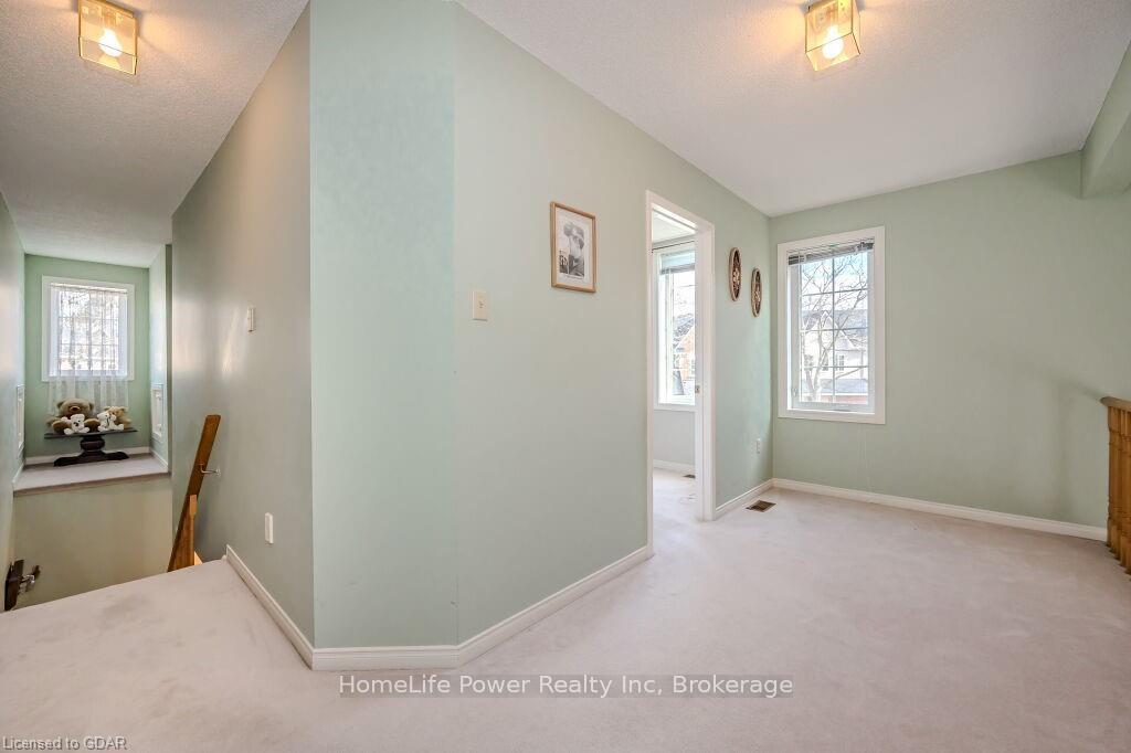 Photo 22 of Unit 15, 60 Ptarmigan Drive, Guelph, Kortright Hills — HOMEH