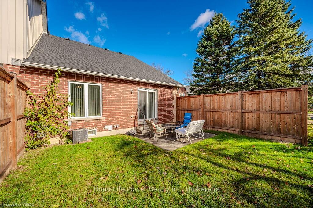 Photo 34 of Unit 15, 60 Ptarmigan Drive, Guelph, Kortright Hills — HOMEH
