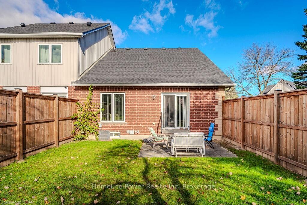 Photo 38 of Unit 15, 60 Ptarmigan Drive, Guelph, Kortright Hills — HOMEH