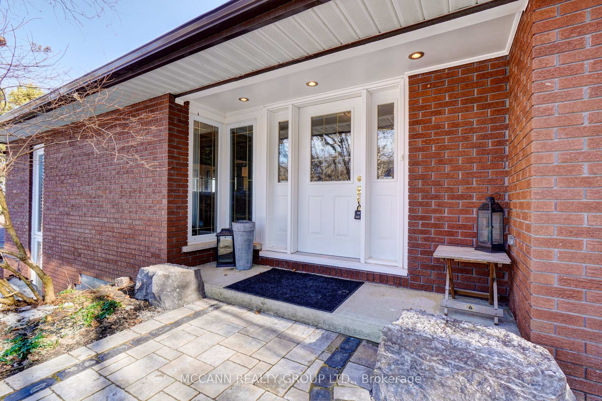 Photo 3 of 10755 Sideroad 17 Road, Brock, Rural Brock — HOMEH
