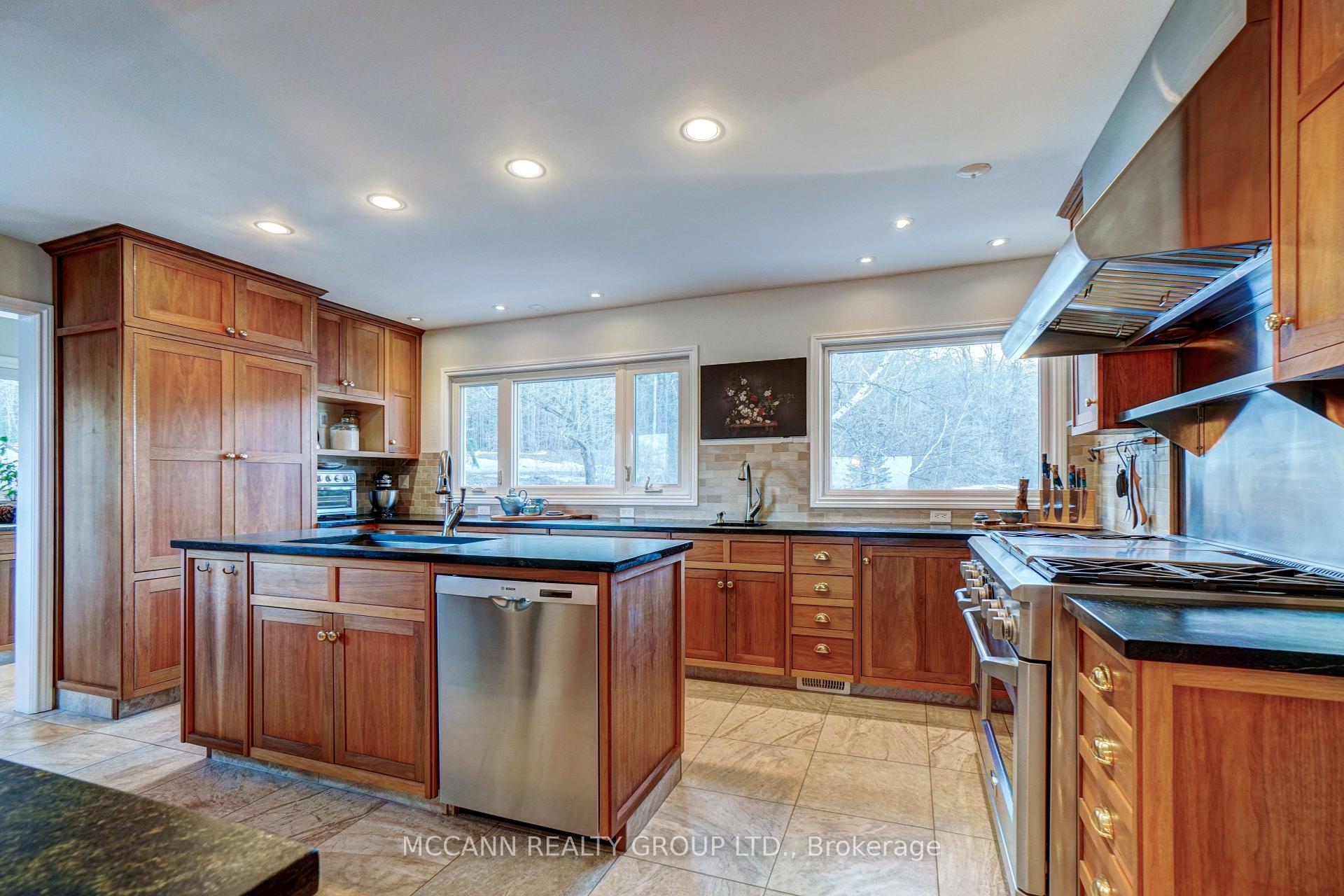 Photo 12 of 10755 Sideroad 17 Road, Brock, Rural Brock — HOMEH