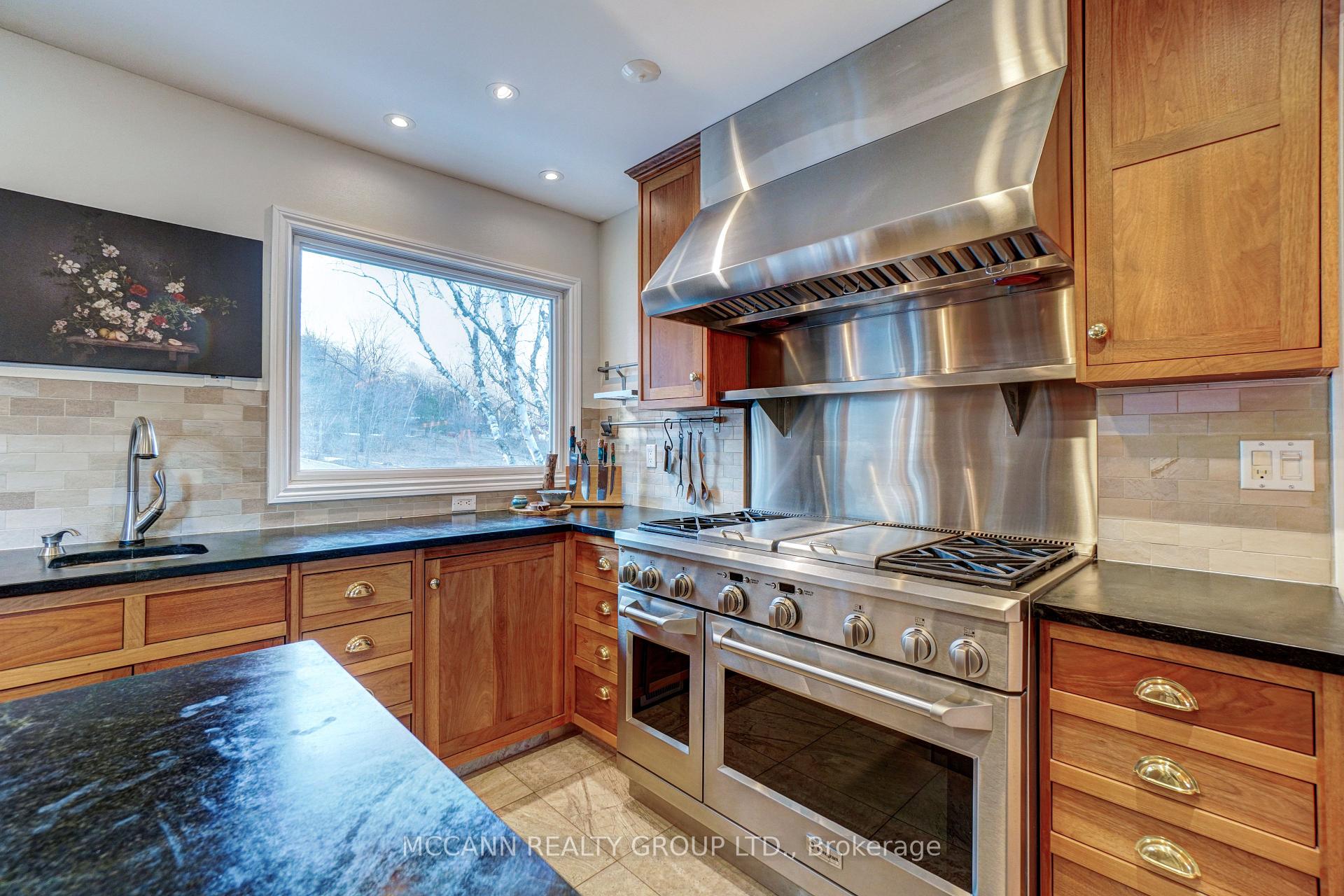 Photo 13 of 10755 Sideroad 17 Road, Brock, Rural Brock — HOMEH