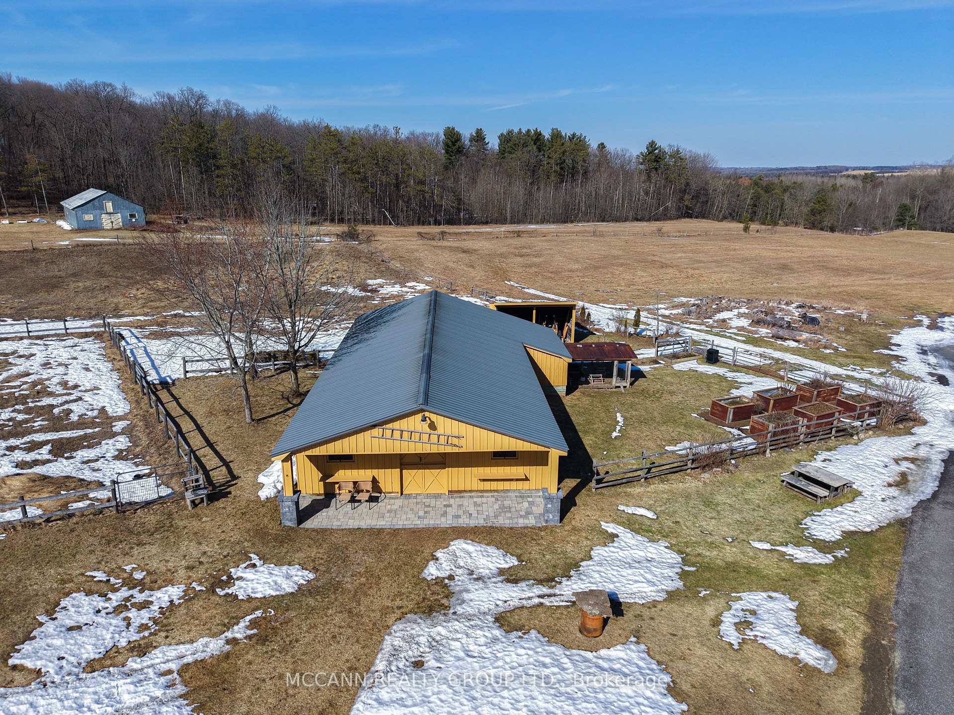Photo 45 of 10755 Sideroad 17 Road, Brock, Rural Brock — HOMEH