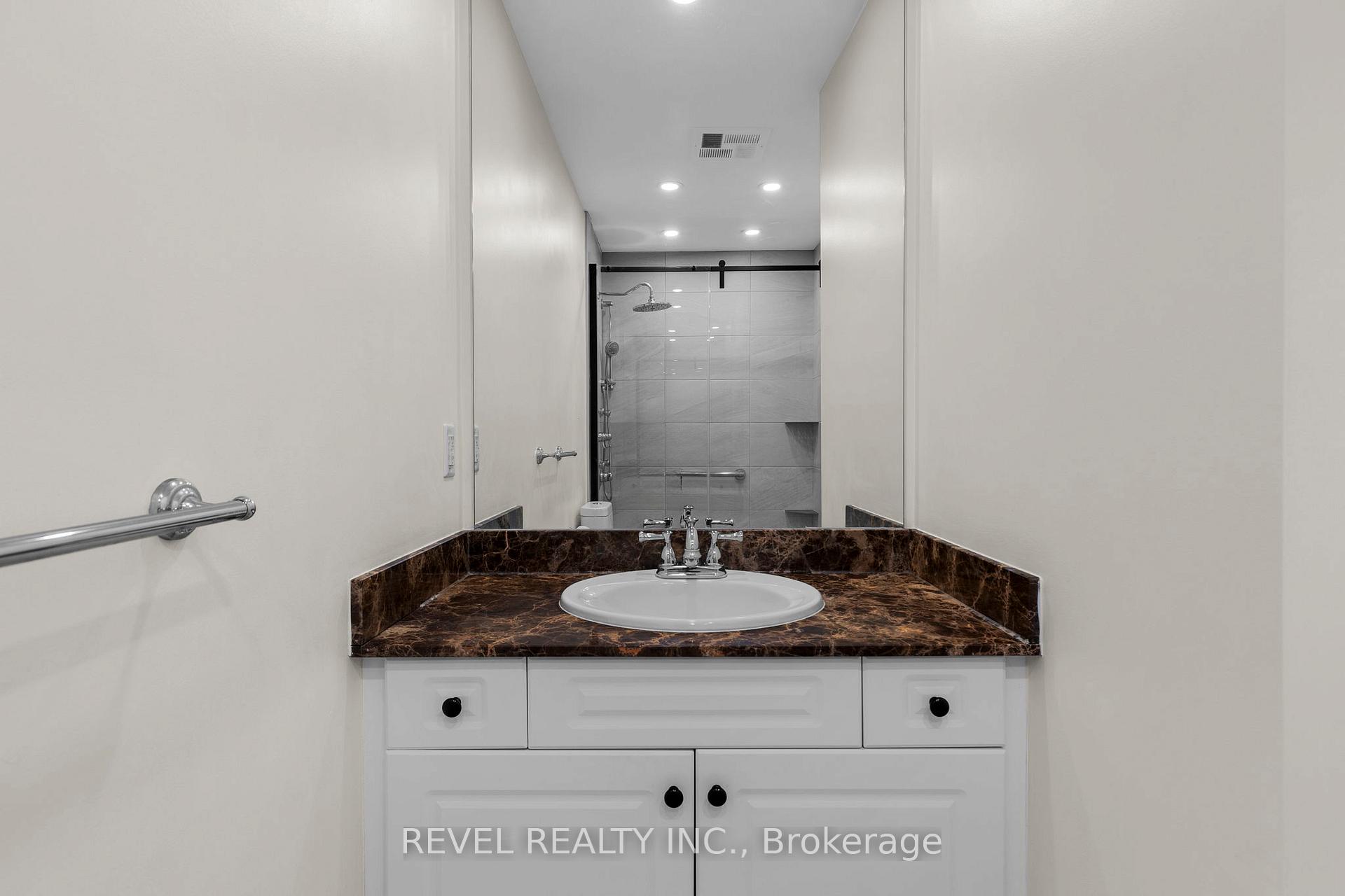 Photo 18 of Unit 811, 33 Ellen Street, Barrie, City Centre — HOMEH