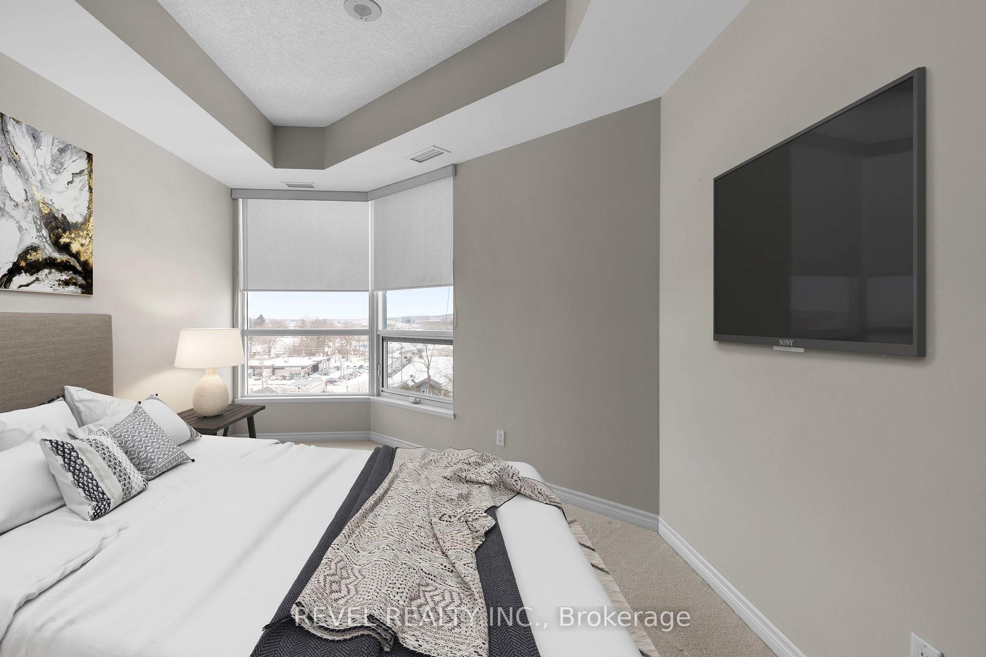 Photo 20 of Unit 811, 33 Ellen Street, Barrie, City Centre — HOMEH