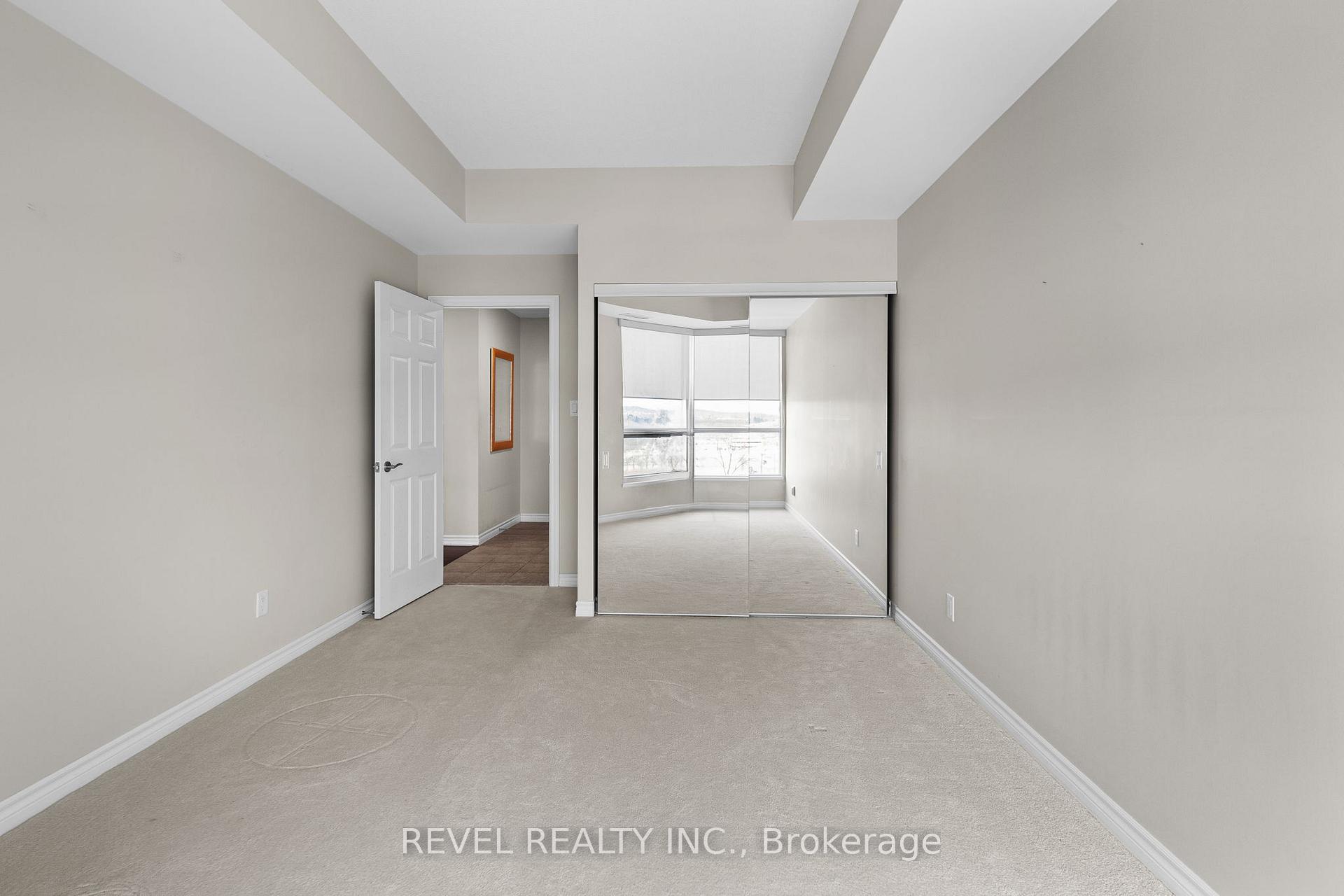 Photo 22 of Unit 811, 33 Ellen Street, Barrie, City Centre — HOMEH