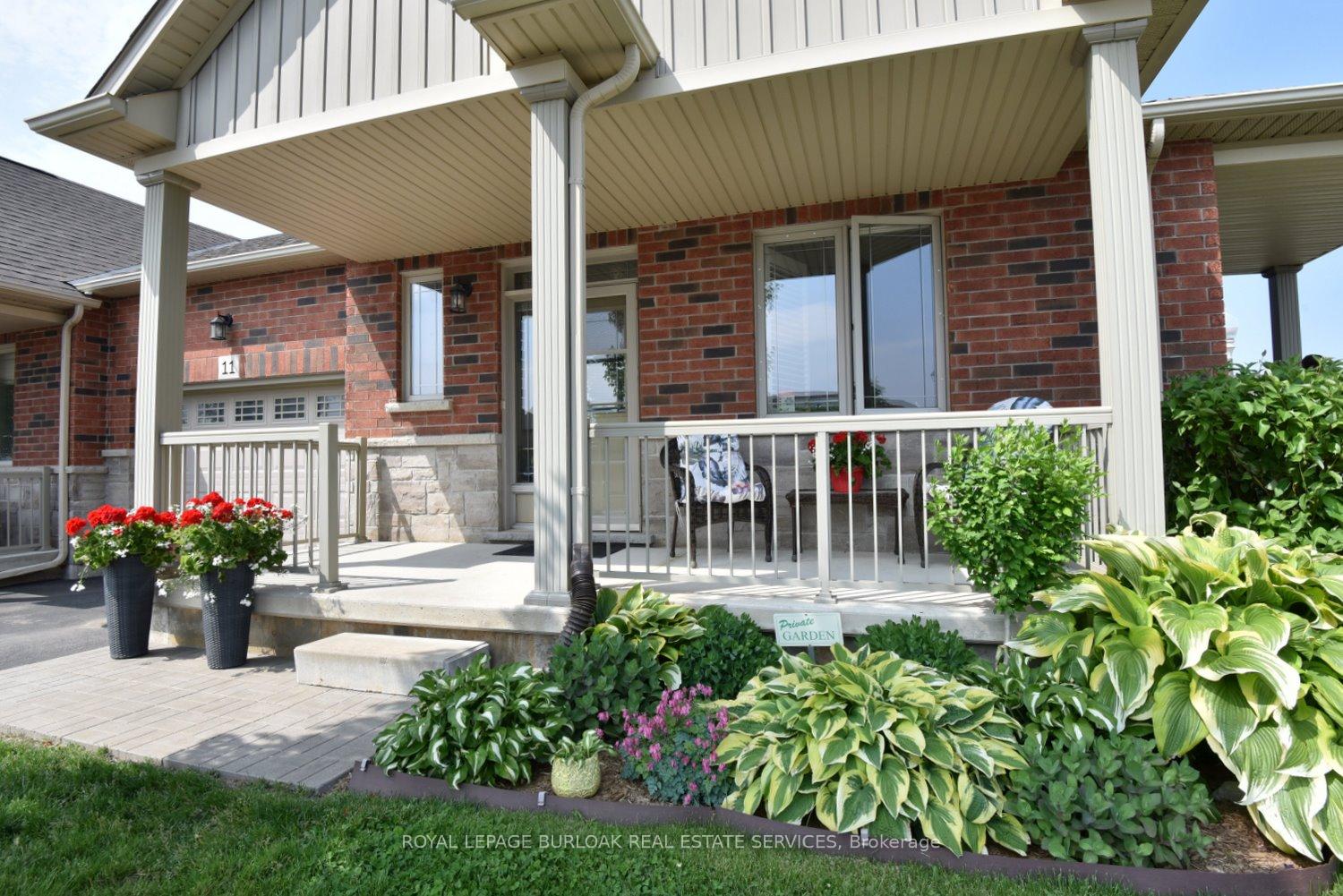 Photo 5 of 11 Ecker Lane, Hamilton, Binbrook — HOMEH