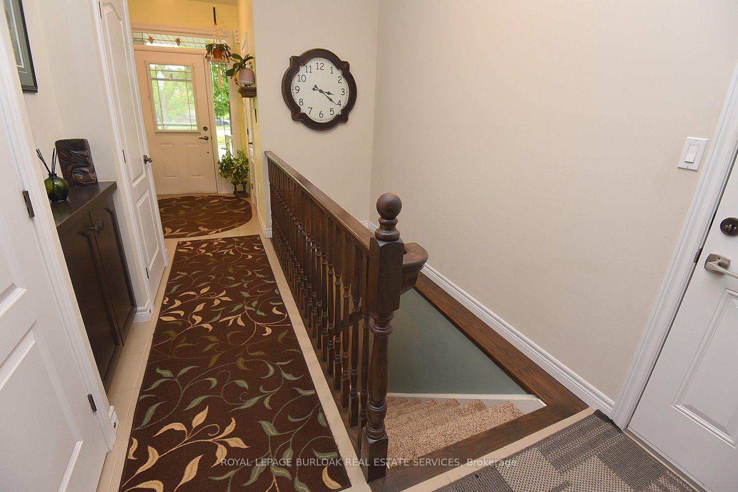 Photo 19 of 11 Ecker Lane, Hamilton, Binbrook — HOMEH