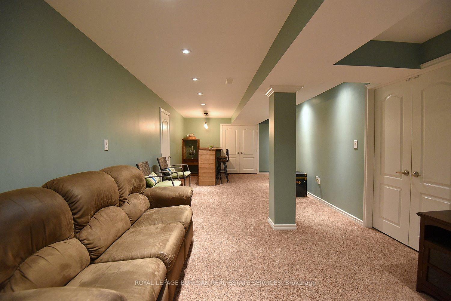 Photo 27 of 11 Ecker Lane, Hamilton, Binbrook — HOMEH