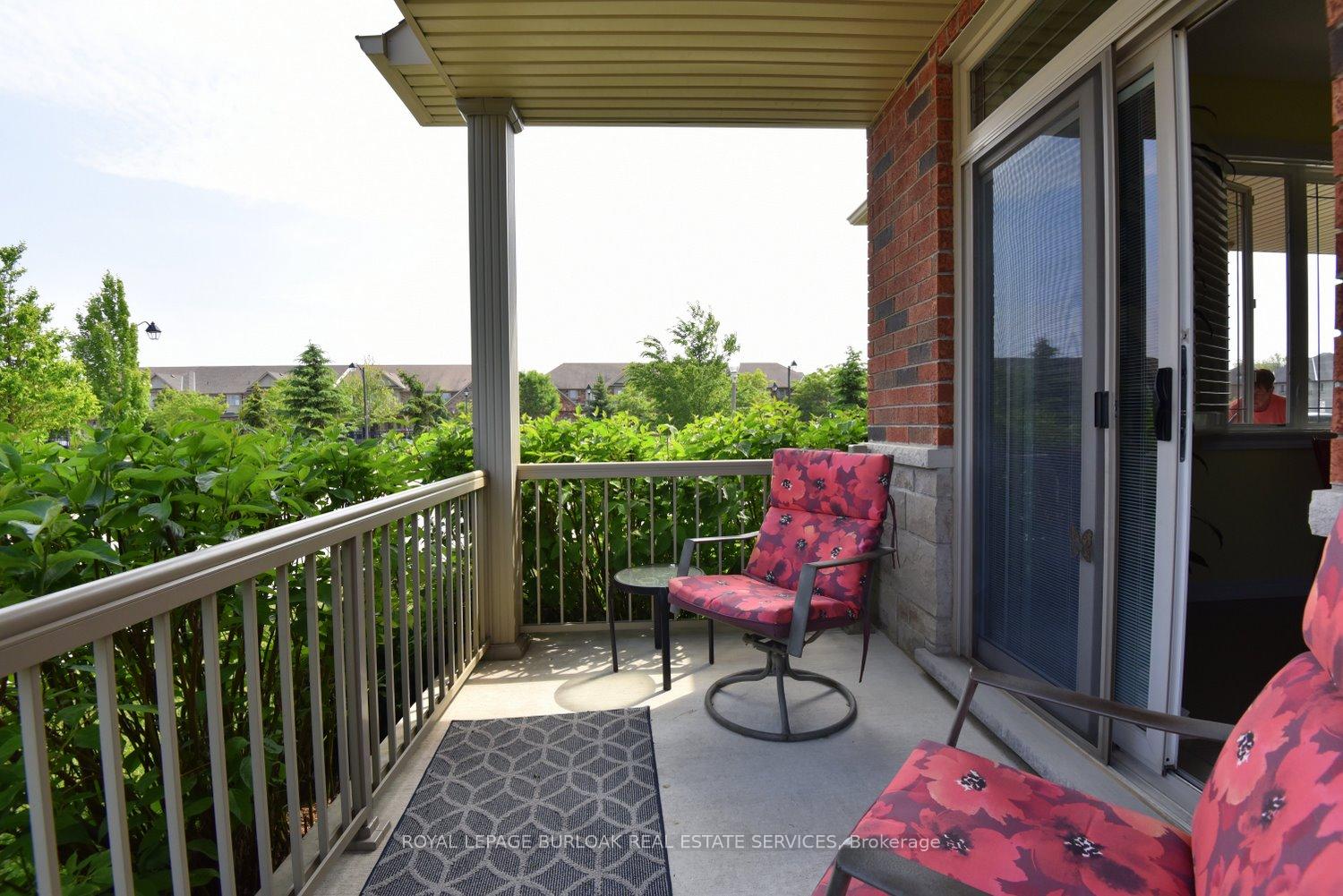 Photo 39 of 11 Ecker Lane, Hamilton, Binbrook — HOMEH