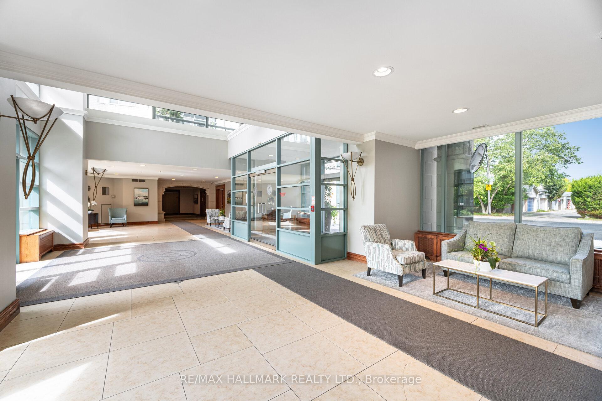 Photo 26 of Unit PH5, 9 Boardwalk Drive, Toronto, The Beaches — HOMEH