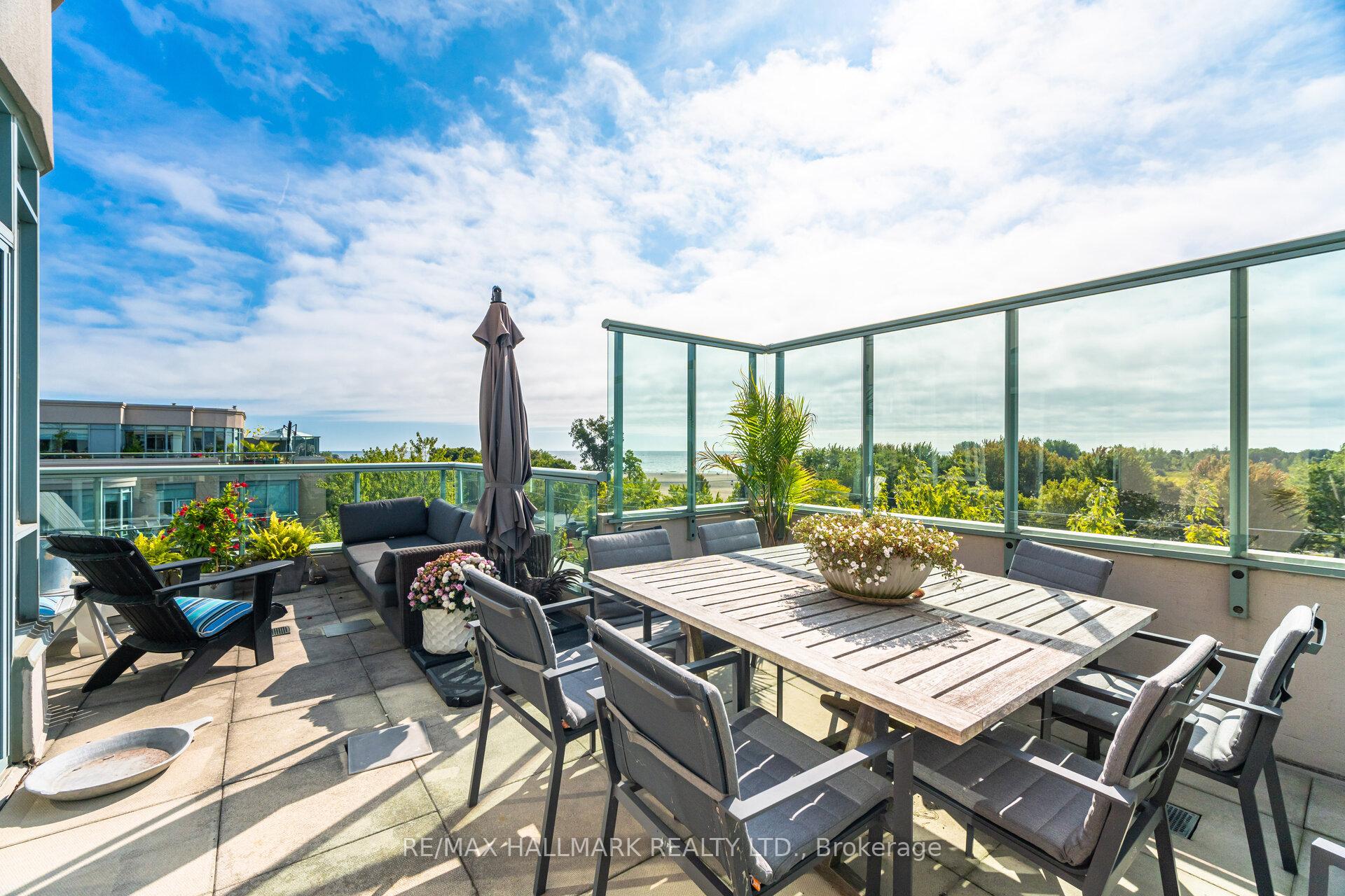 Photo 38 of Unit PH5, 9 Boardwalk Drive, Toronto, The Beaches — HOMEH