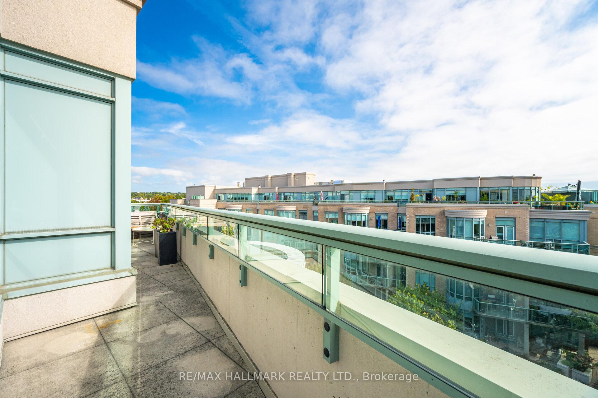 Photo 101 of Unit PH5, 9 Boardwalk Drive, Toronto, The Beaches — HOMEH