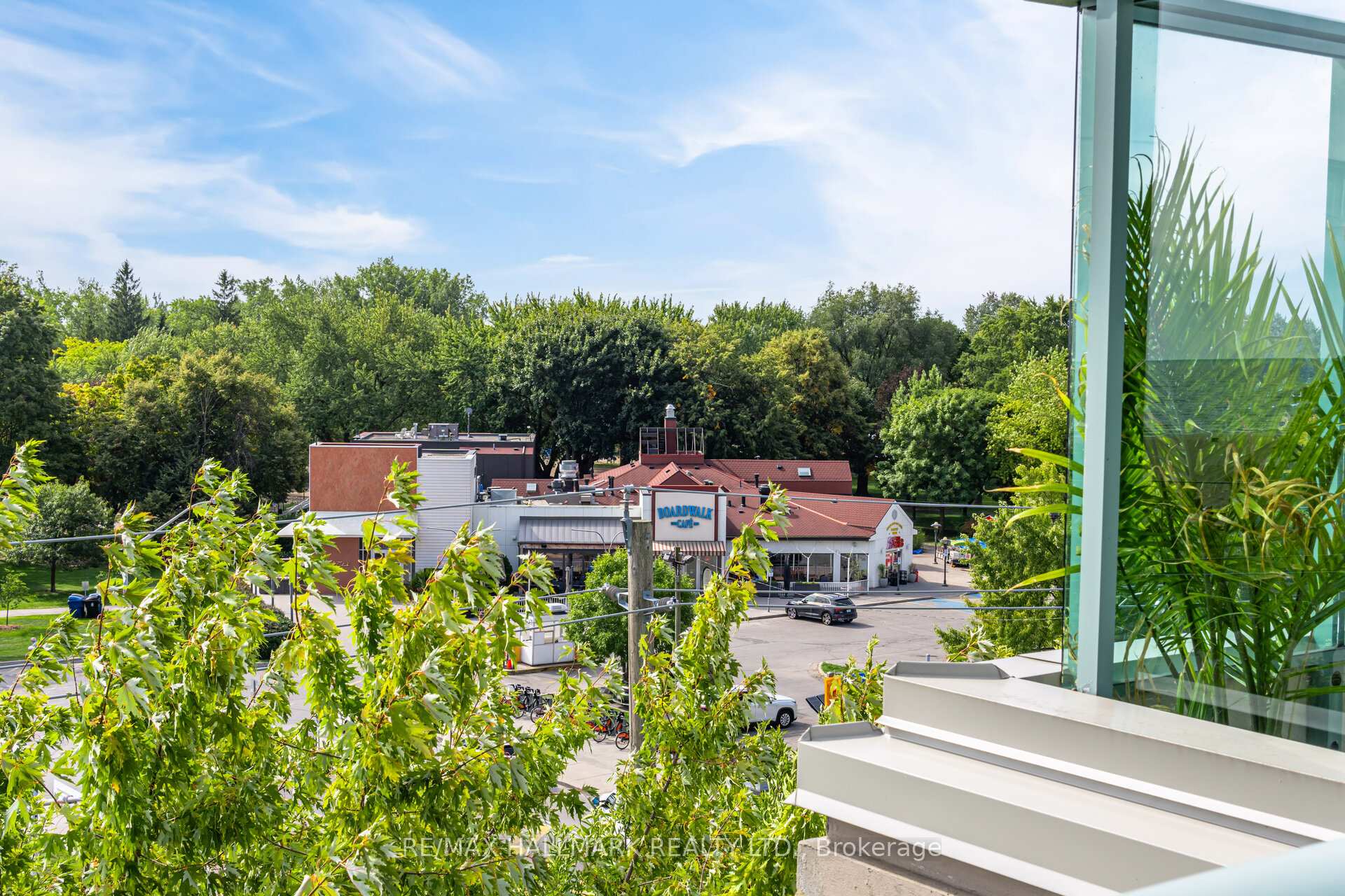 Photo 107 of Unit PH5, 9 Boardwalk Drive, Toronto, The Beaches — HOMEH