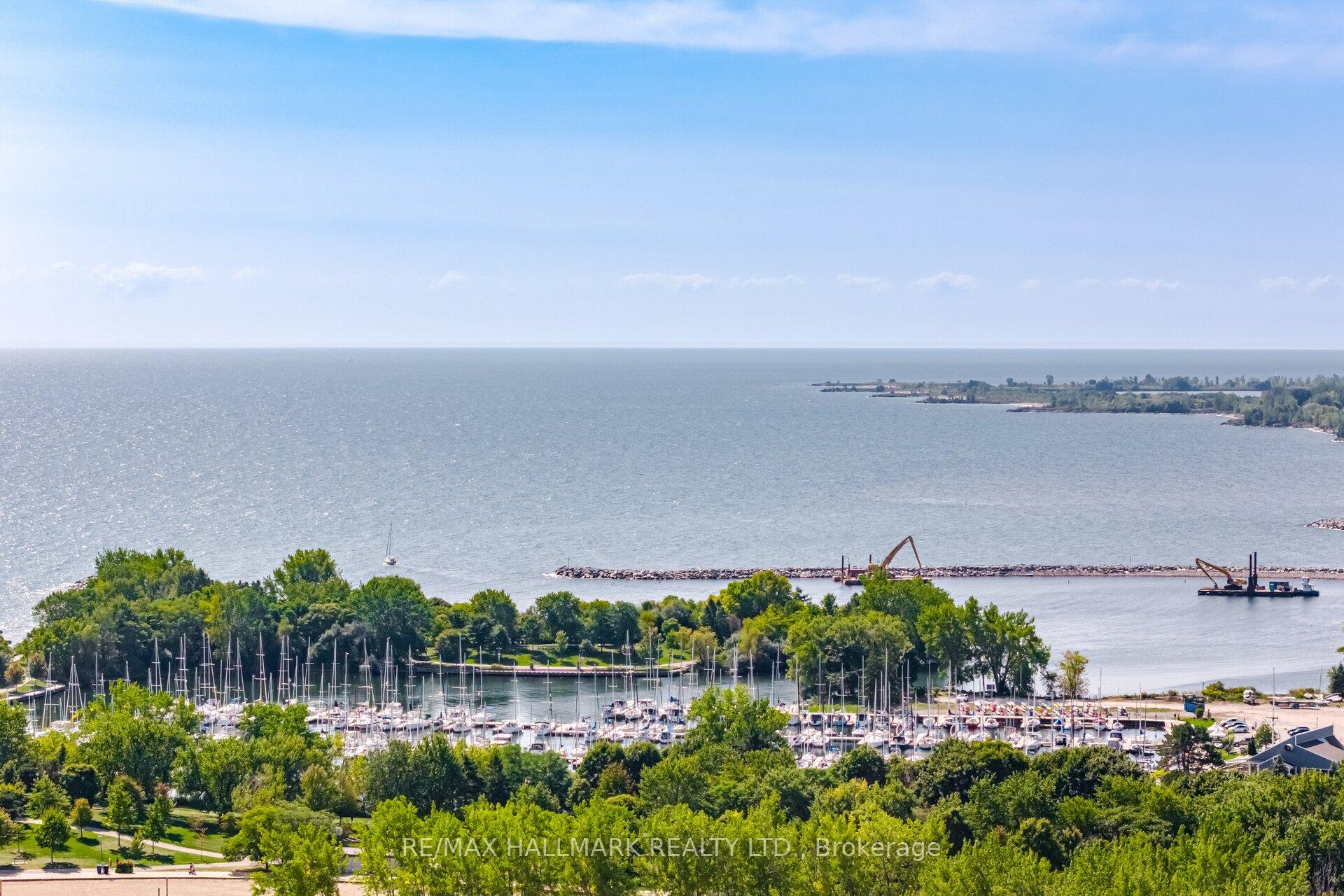 Photo 124 of Unit PH5, 9 Boardwalk Drive, Toronto, The Beaches — HOMEH