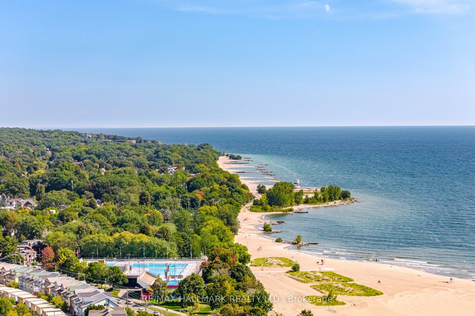 Photo 100 of Unit PH5, 9 Boardwalk Drive, Toronto, The Beaches — HOMEH