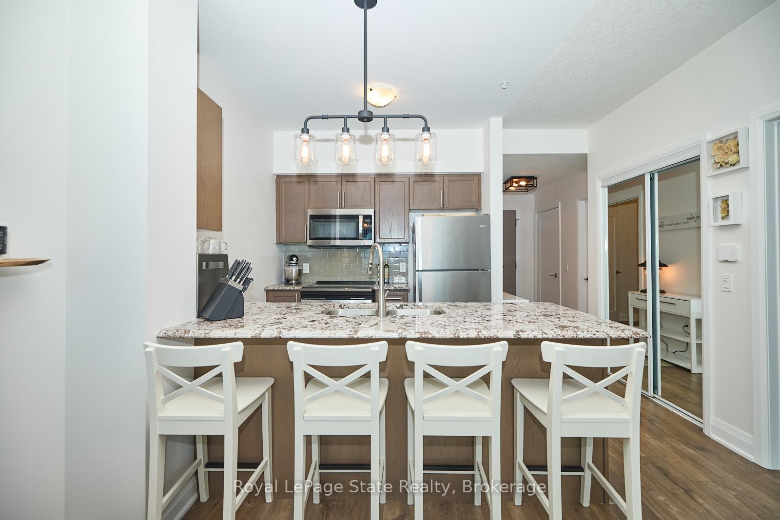 Photo 5 of Unit 117, 16 Concord Place, Grimsby, Grimsby Beach — HOMEH