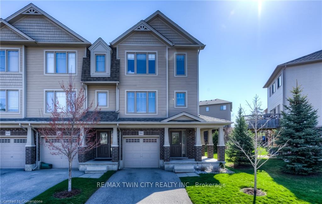 Front of Unit 86, 750 Lawrence Street