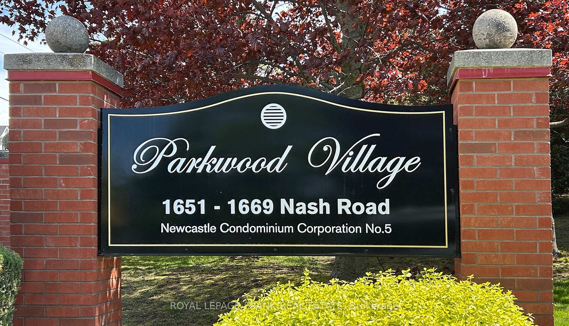 Photo 1 of Unit J-13, 1657 Nash Road, Clarington, Courtice — HOMEH