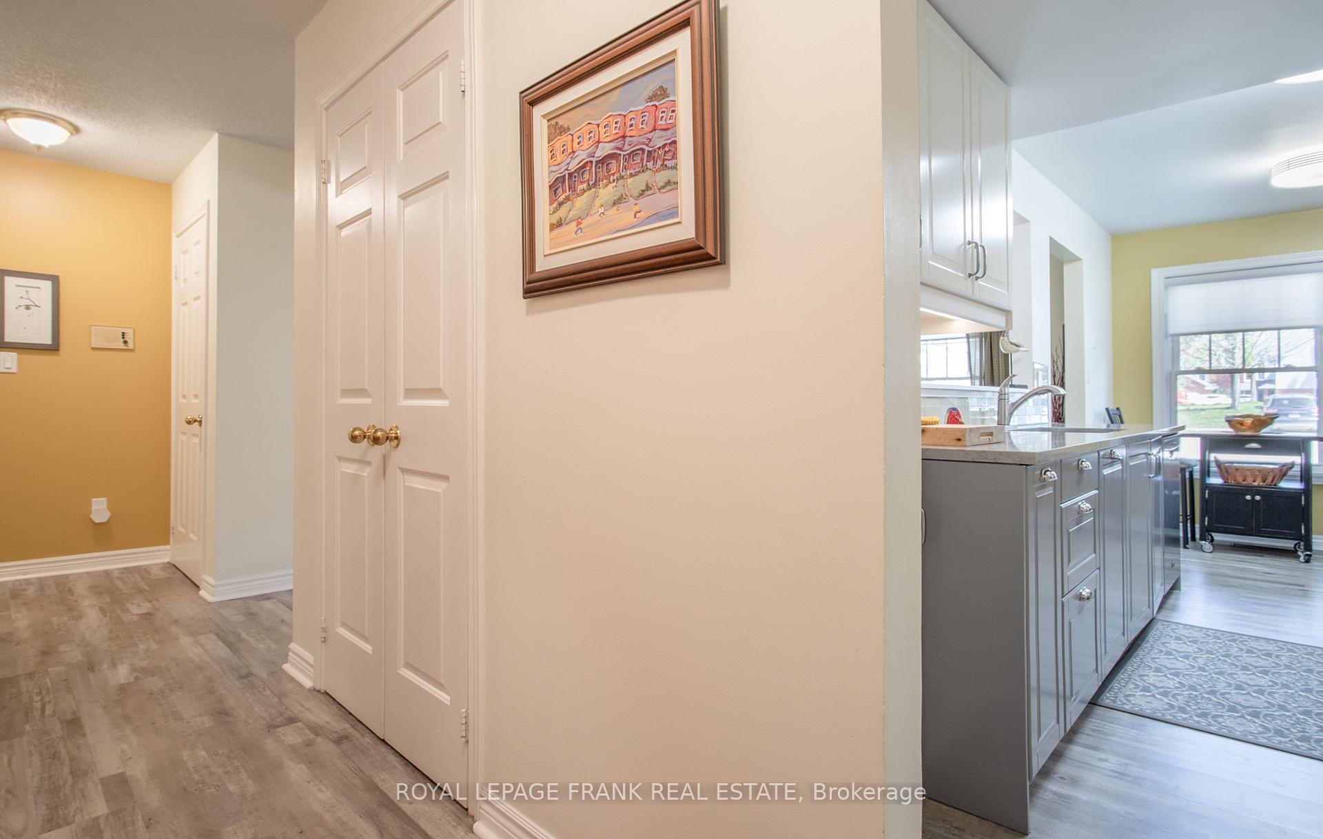 Photo 4 of Unit J-13, 1657 Nash Road, Clarington, Courtice — HOMEH