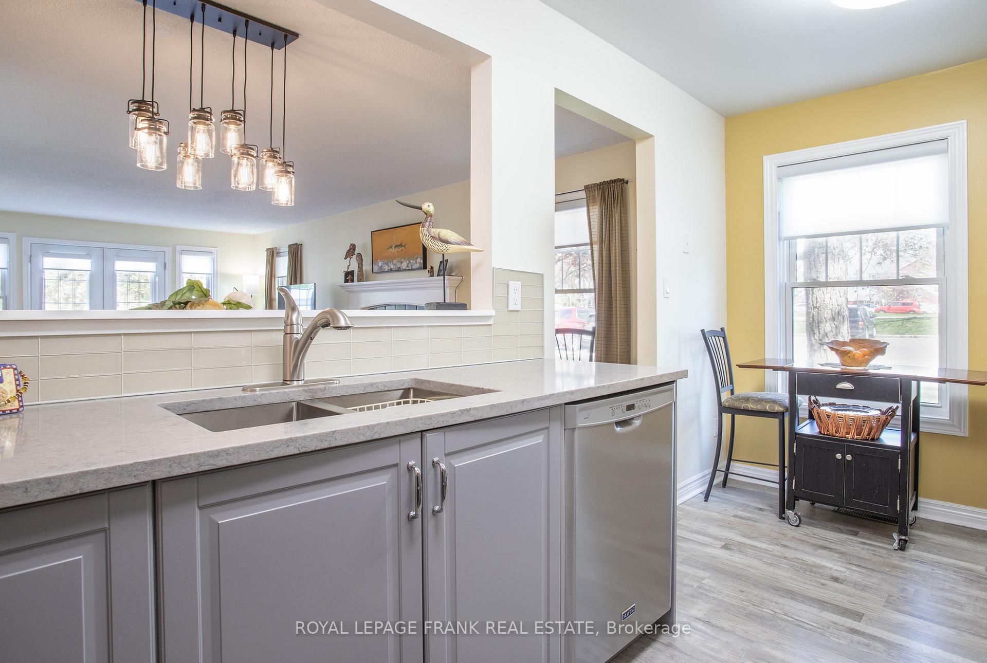 Photo 12 of Unit J-13, 1657 Nash Road, Clarington, Courtice — HOMEH
