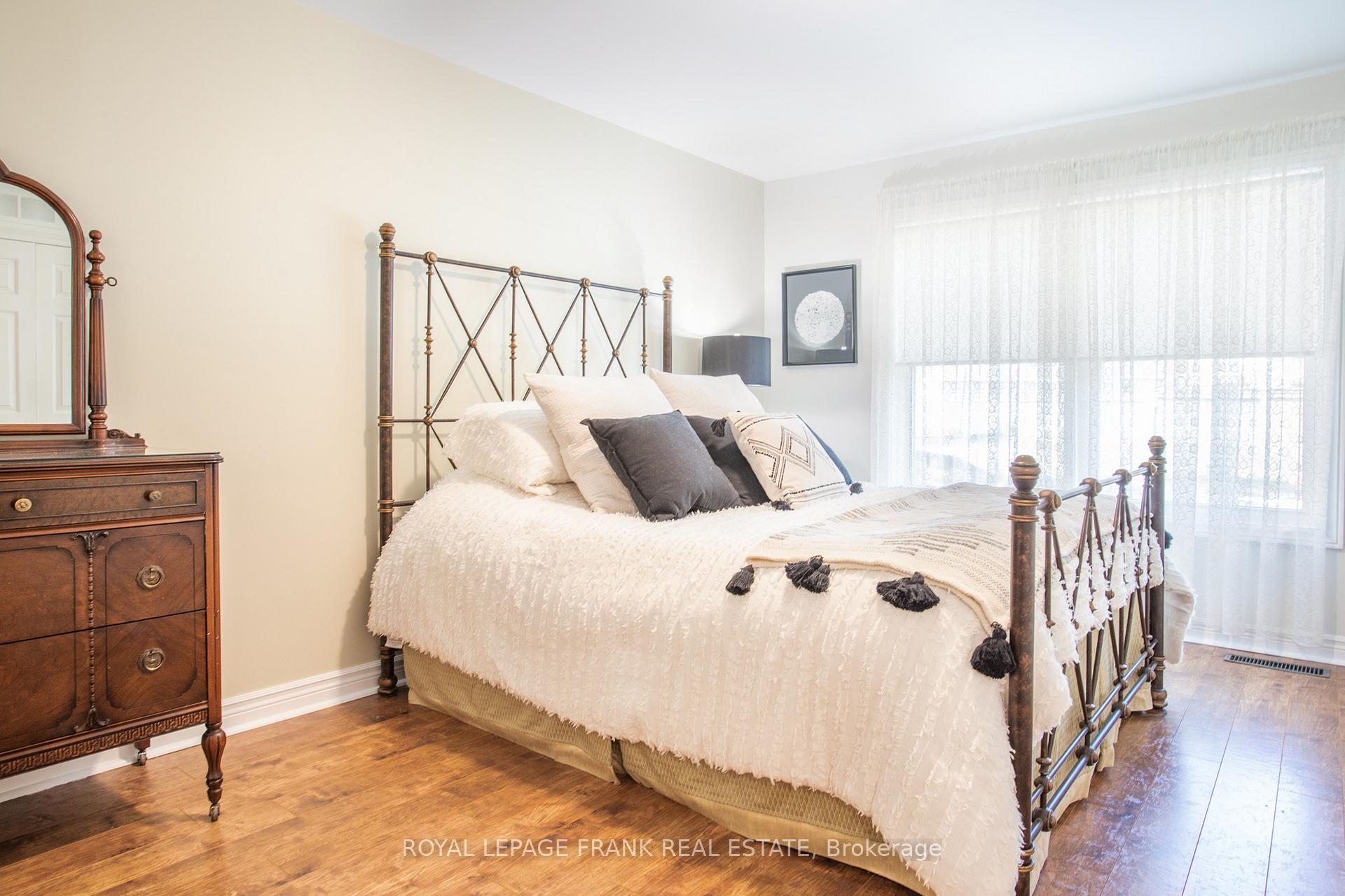 Photo 18 of Unit J-13, 1657 Nash Road, Clarington, Courtice — HOMEH