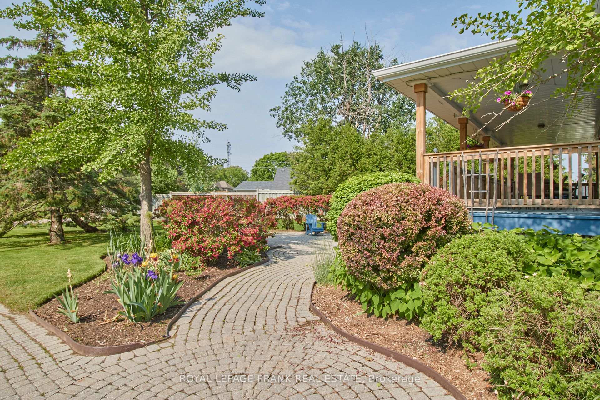 Photo 32 of Unit J-13, 1657 Nash Road, Clarington, Courtice — HOMEH