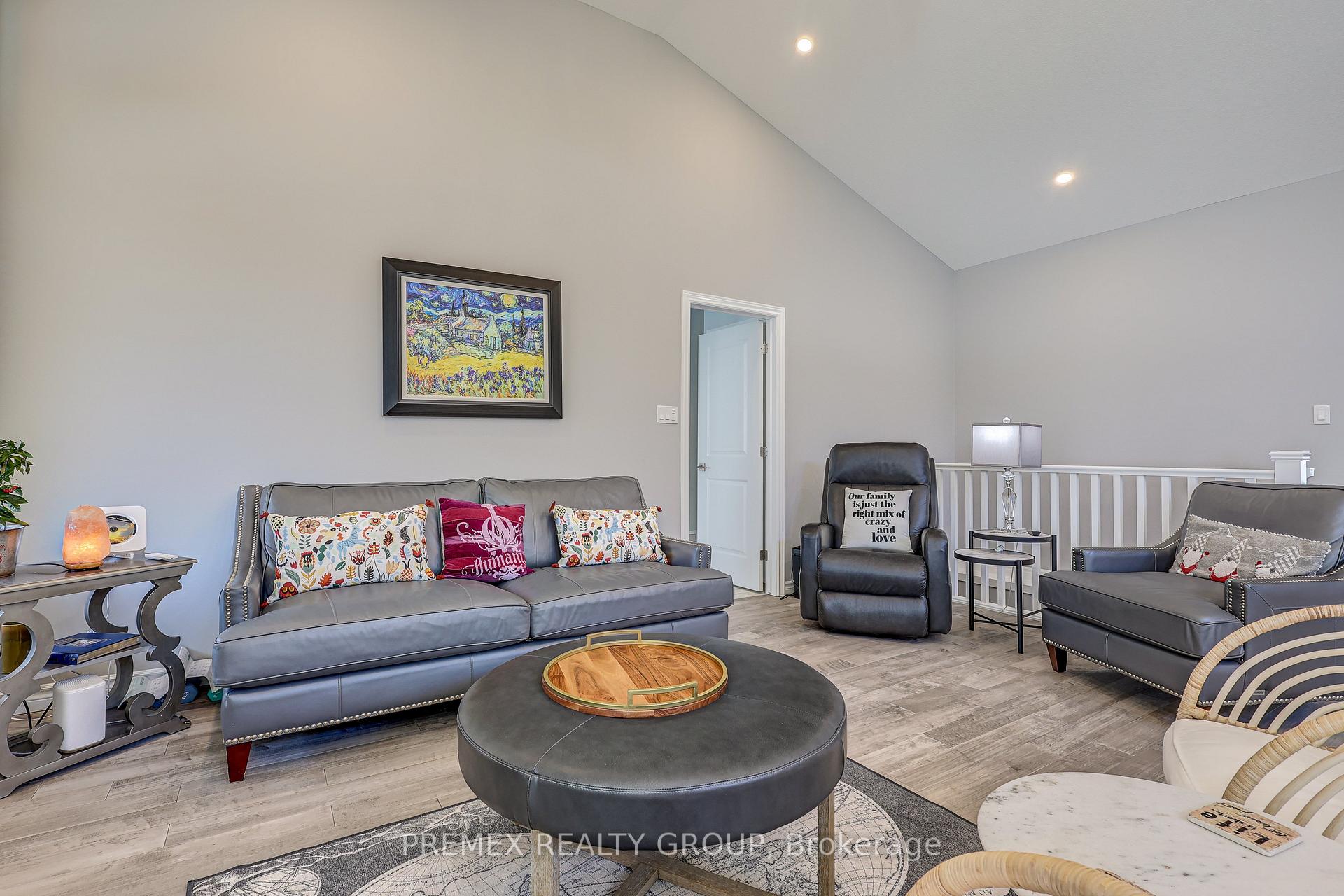 Photo 19 of Unit 2, 77 Princess Avenue, St. Thomas — HOMEH