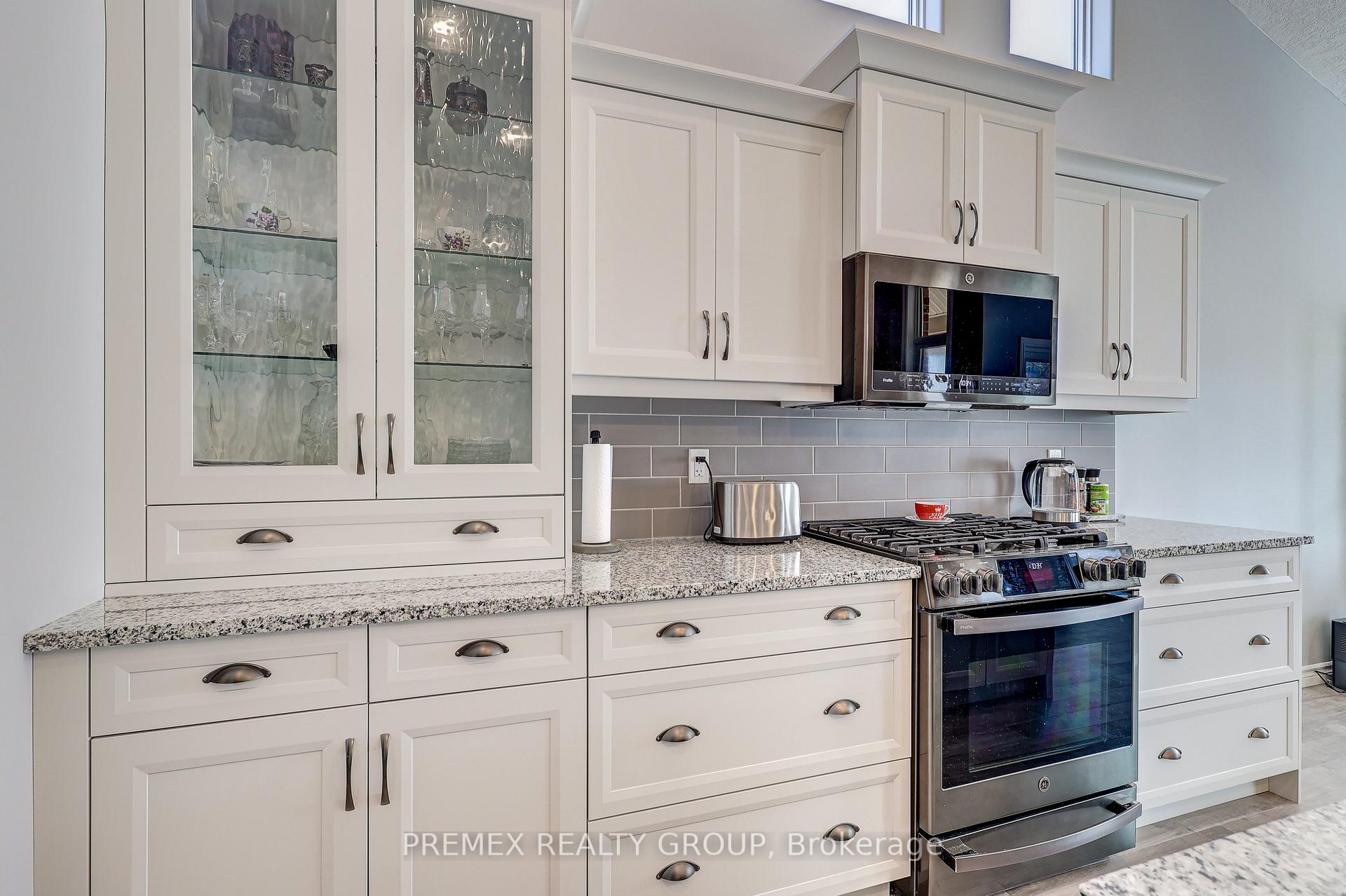 Photo 26 of Unit 2, 77 Princess Avenue, St. Thomas — HOMEH