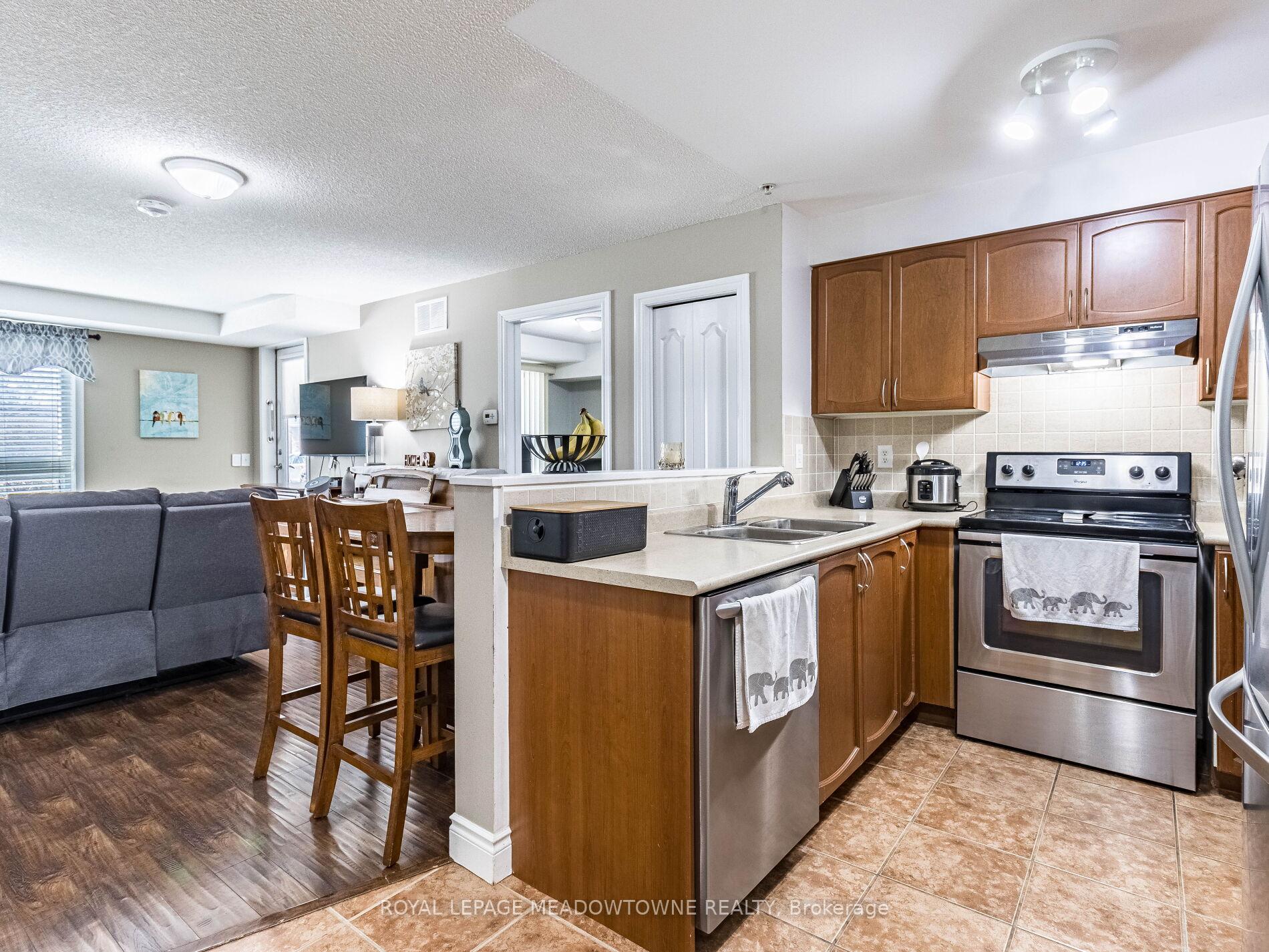 Photo 16 of Unit 1119, 8 Dayspring Circle, Brampton, Goreway Drive Corridor — HOMEH